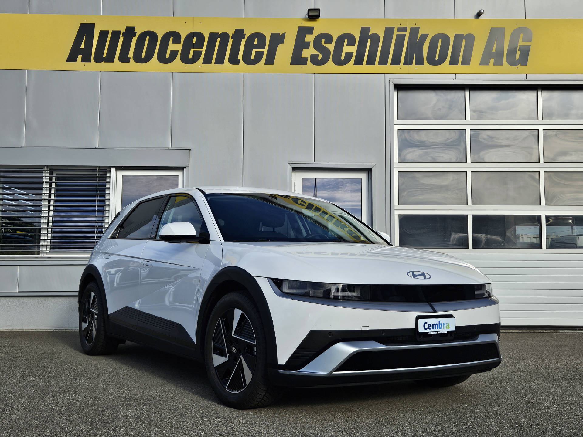 HYUNDAI Ioniq 5 84 kWh Amplia* Werksgarantie 5 Jahre ohne Kilometerbegrenzung * CH-Fahrzeug *-showroom-element-3