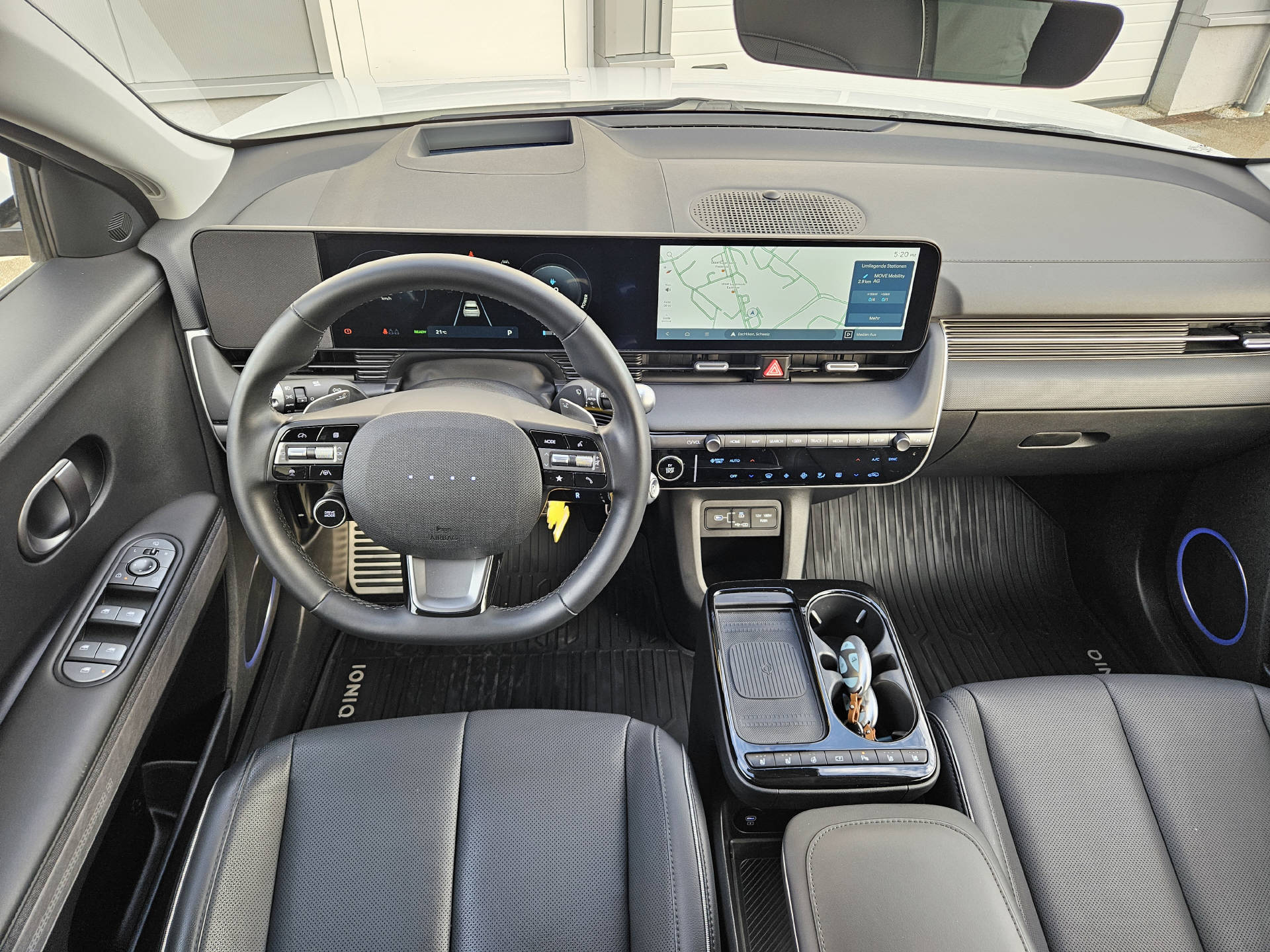 HYUNDAI Ioniq 5 84 kWh Amplia* Werksgarantie 5 Jahre ohne Kilometerbegrenzung * CH-Fahrzeug *-image-8
