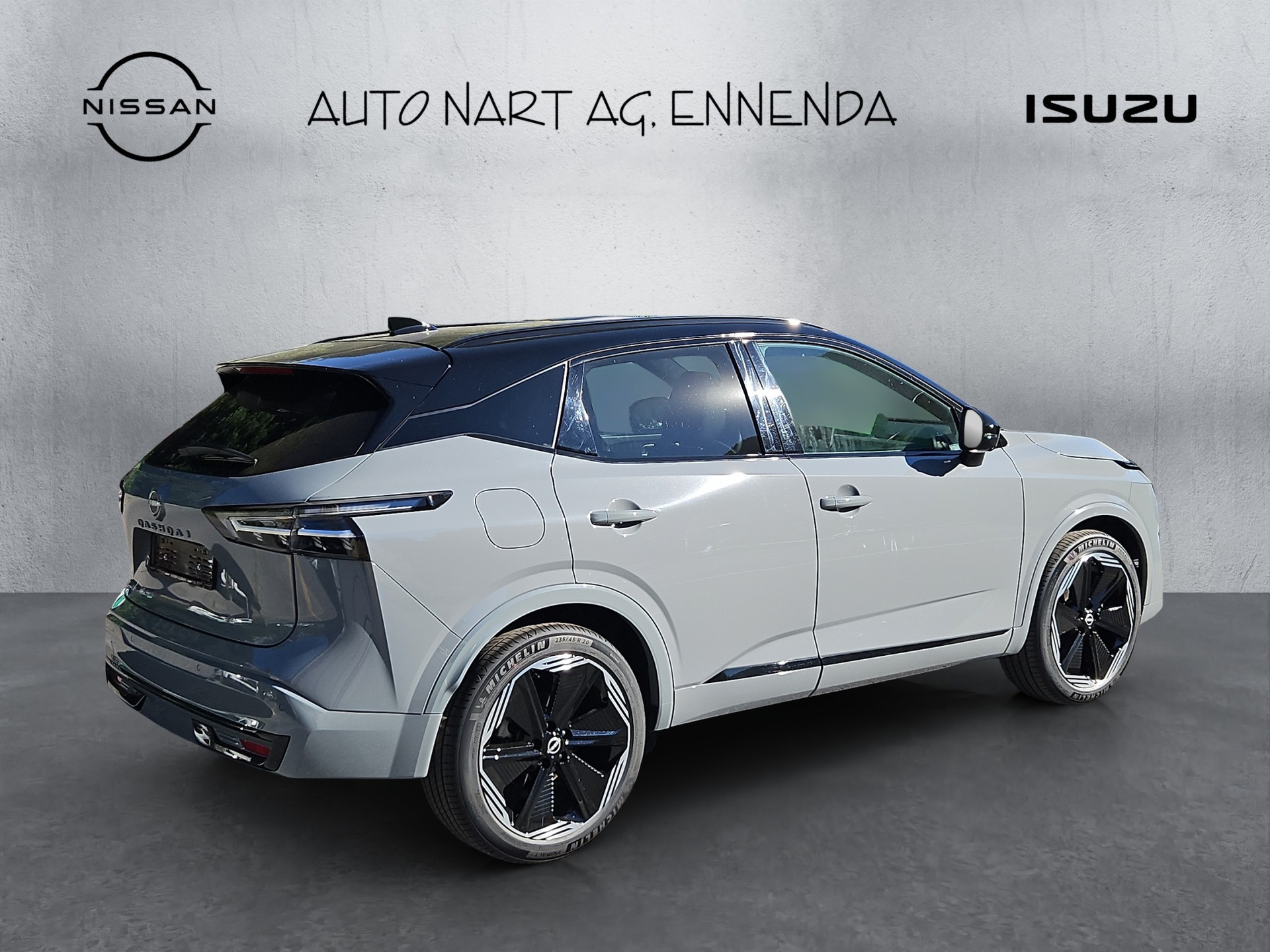 NISSAN Qashqai 1.3MHEV N-Design 4x4-showroom-element-2
