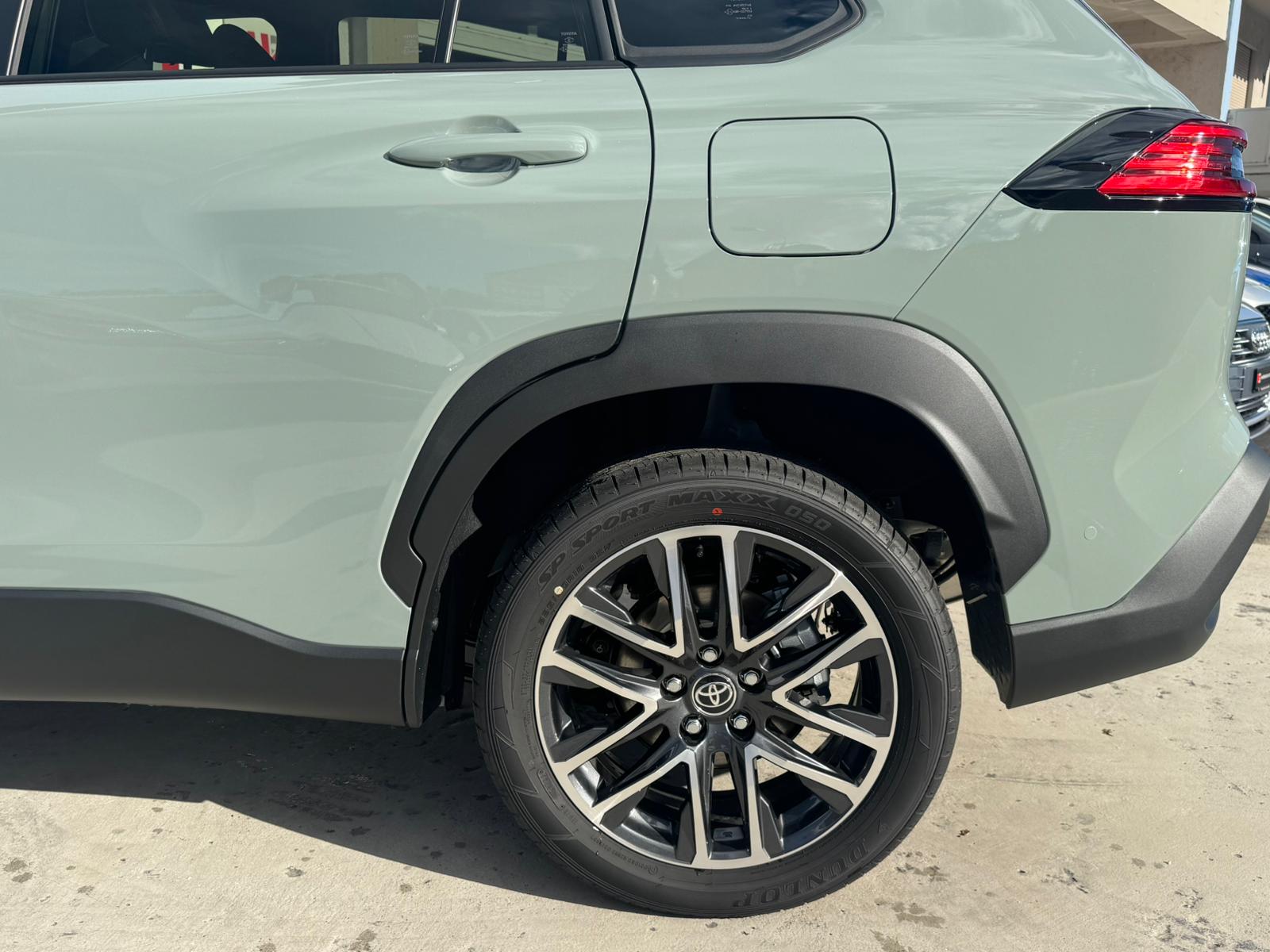 TOYOTA Corolla Cross 2.0 4WD Premium e-CVT 💥-image-9