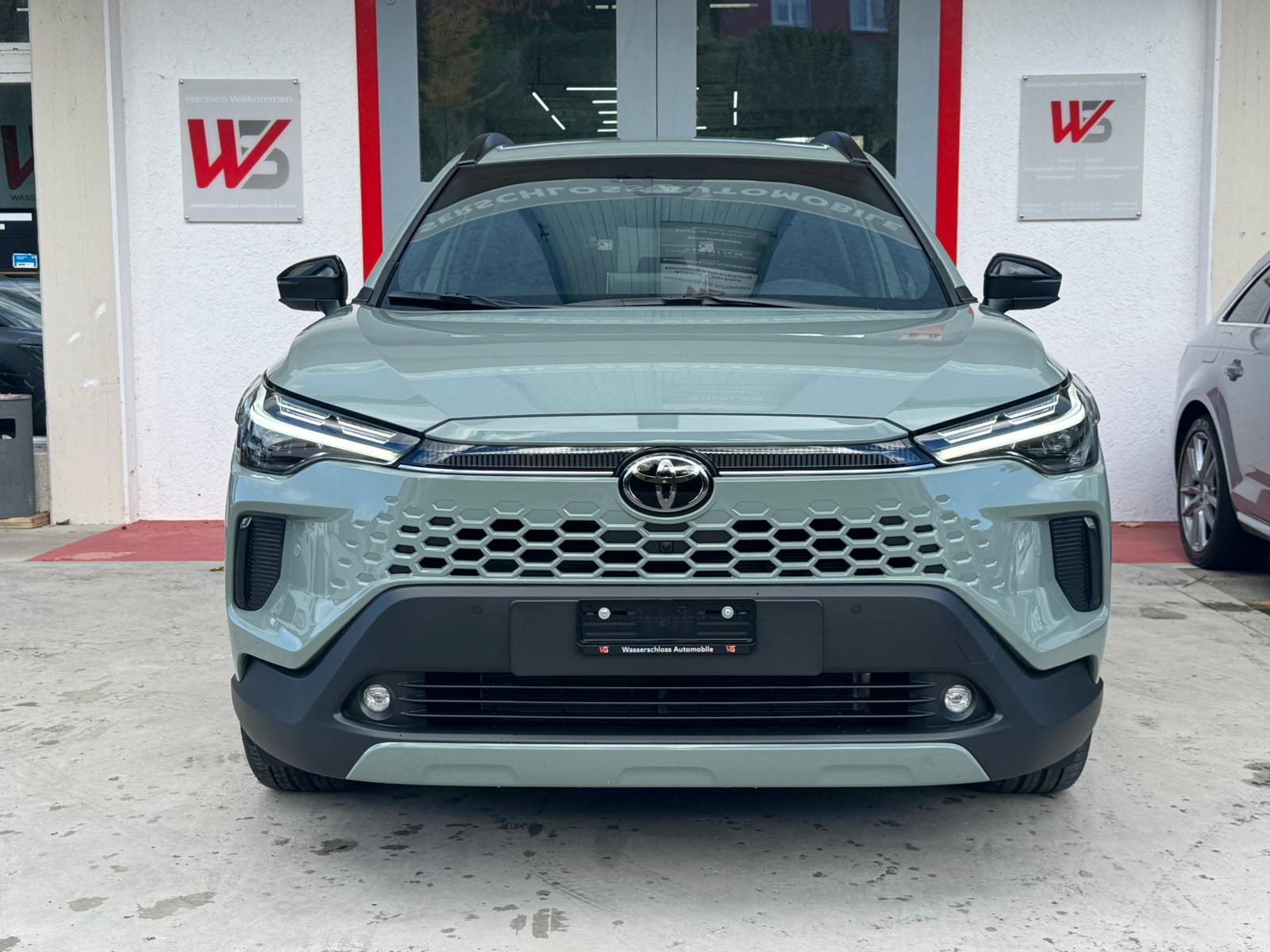 TOYOTA Corolla Cross 2.0 4WD Premium e-CVT 💥-showroom-element-3