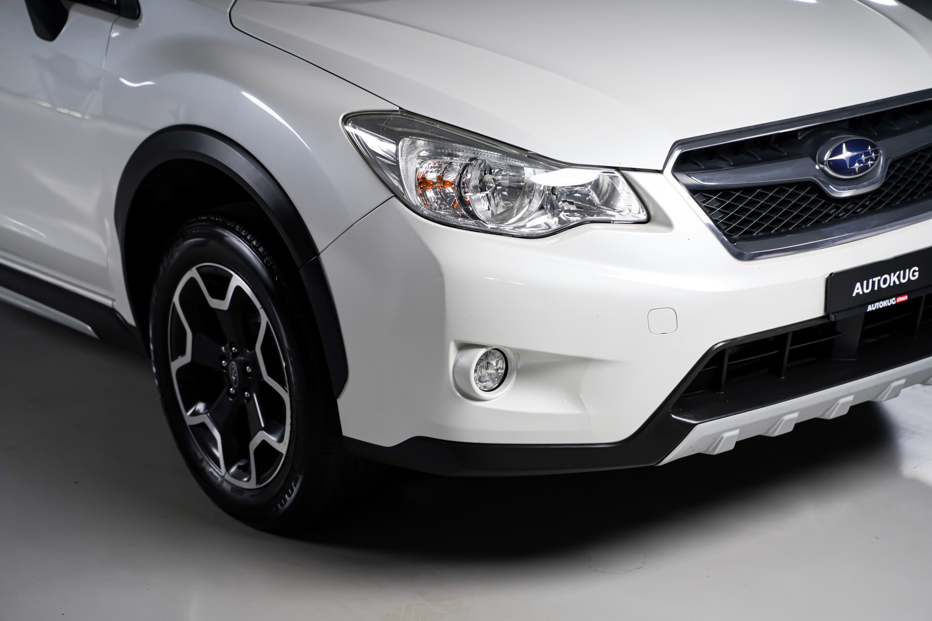 SUBARU XV 2.0 Swiss Two AWD CVT-showroom-element-3