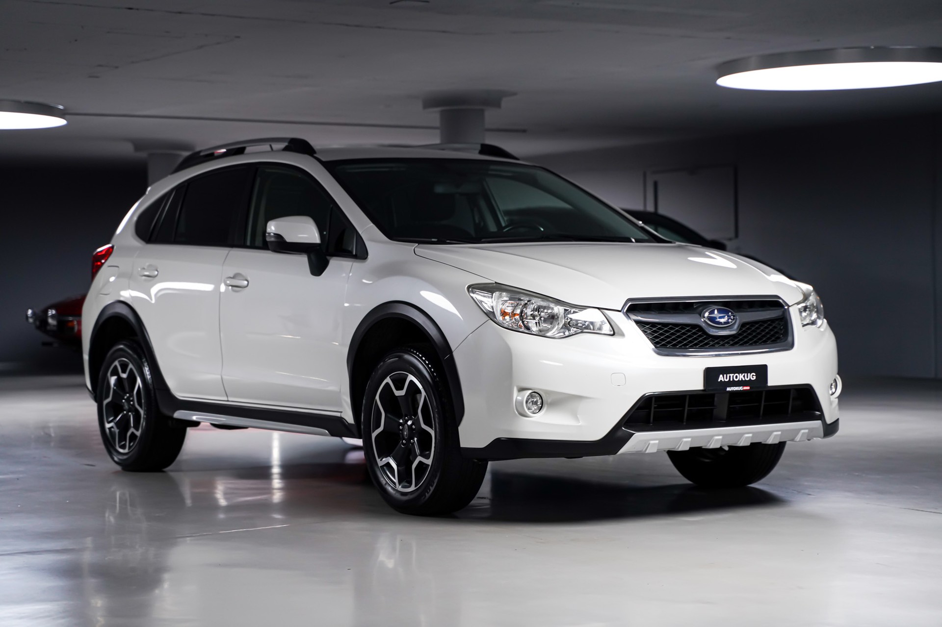 SUBARU XV 2.0 Swiss Two AWD CVT-showroom-element-2