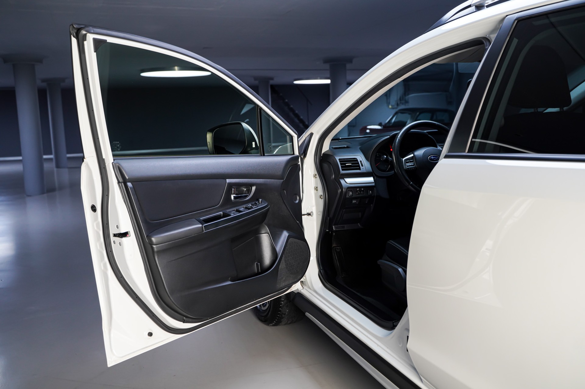 SUBARU XV 2.0 Swiss Two AWD CVT-image-7