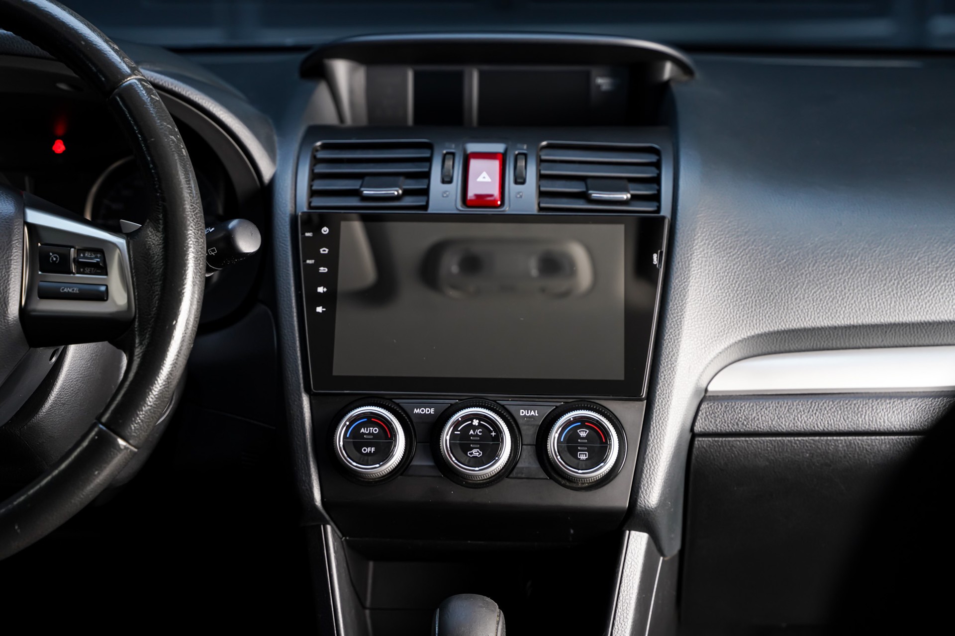 SUBARU XV 2.0 Swiss Two AWD CVT-image-20