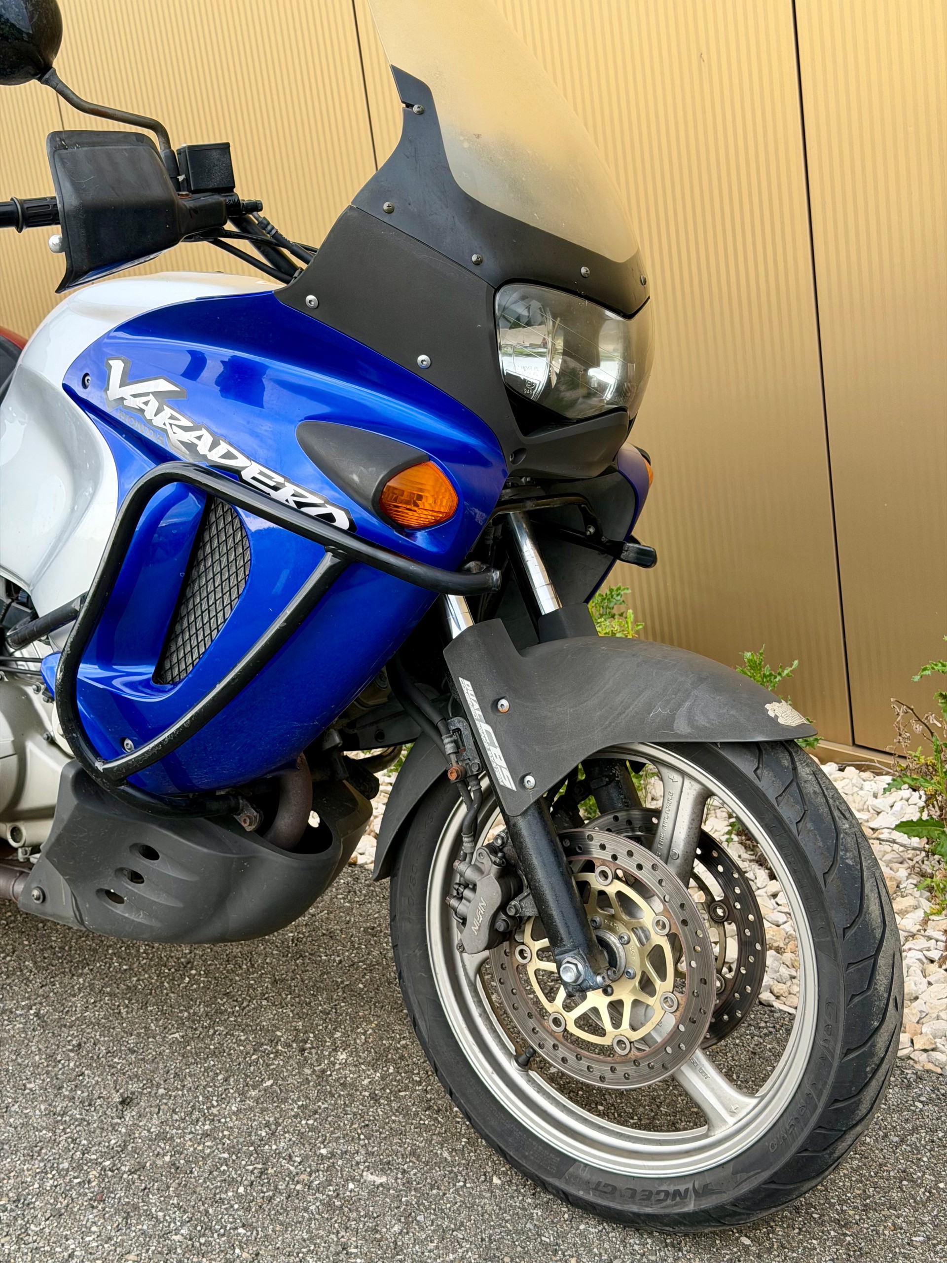 HONDA XL 1000 V Varadero-image-1