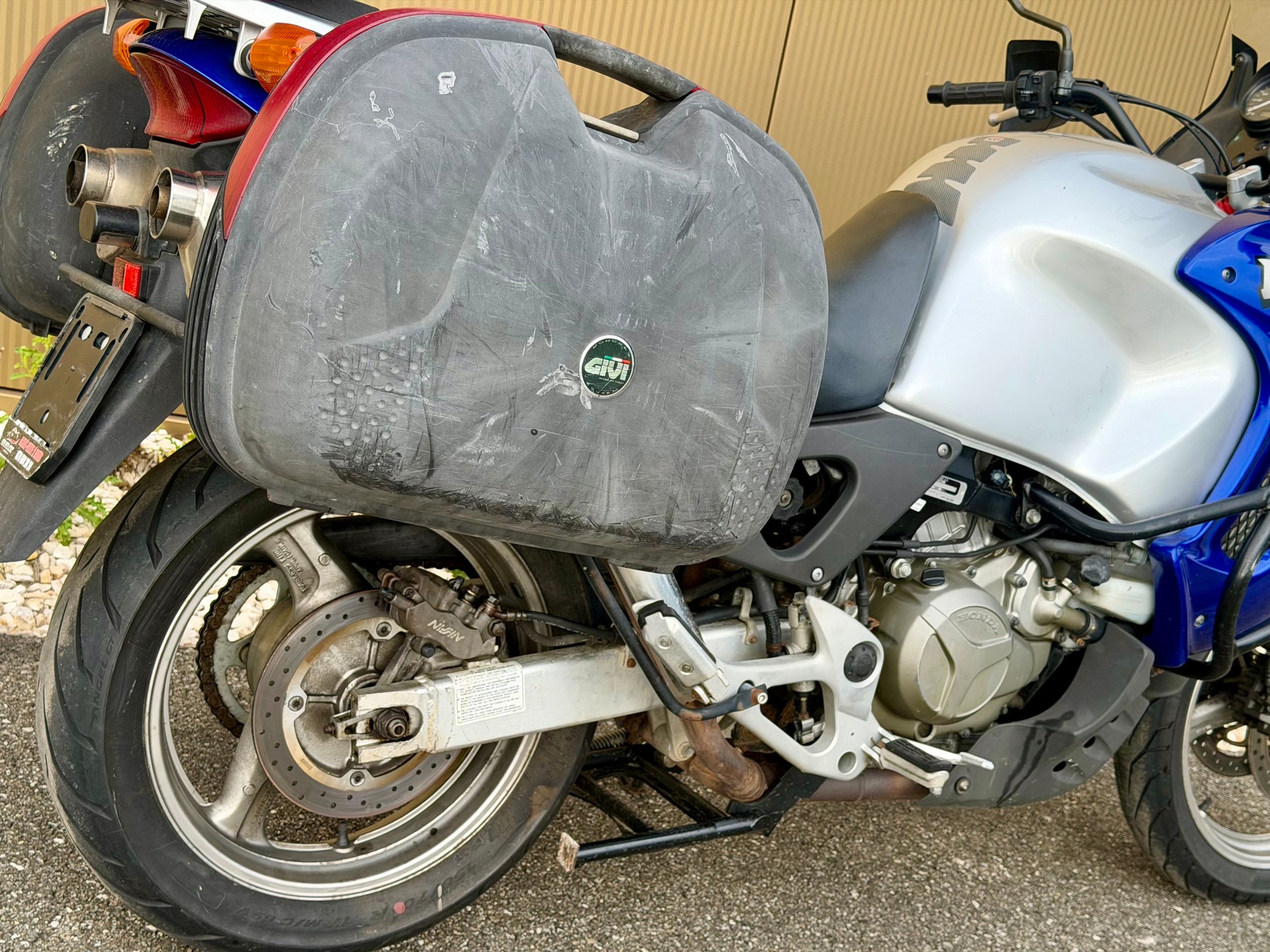 HONDA XL 1000 V Varadero-image-6