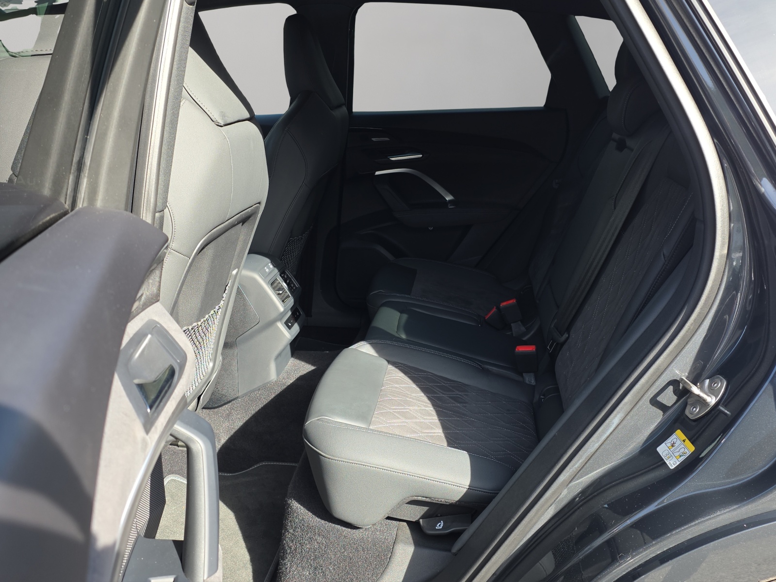 AUDI Q5 e-hybrid quattro 270 kW S-tronic-image-8