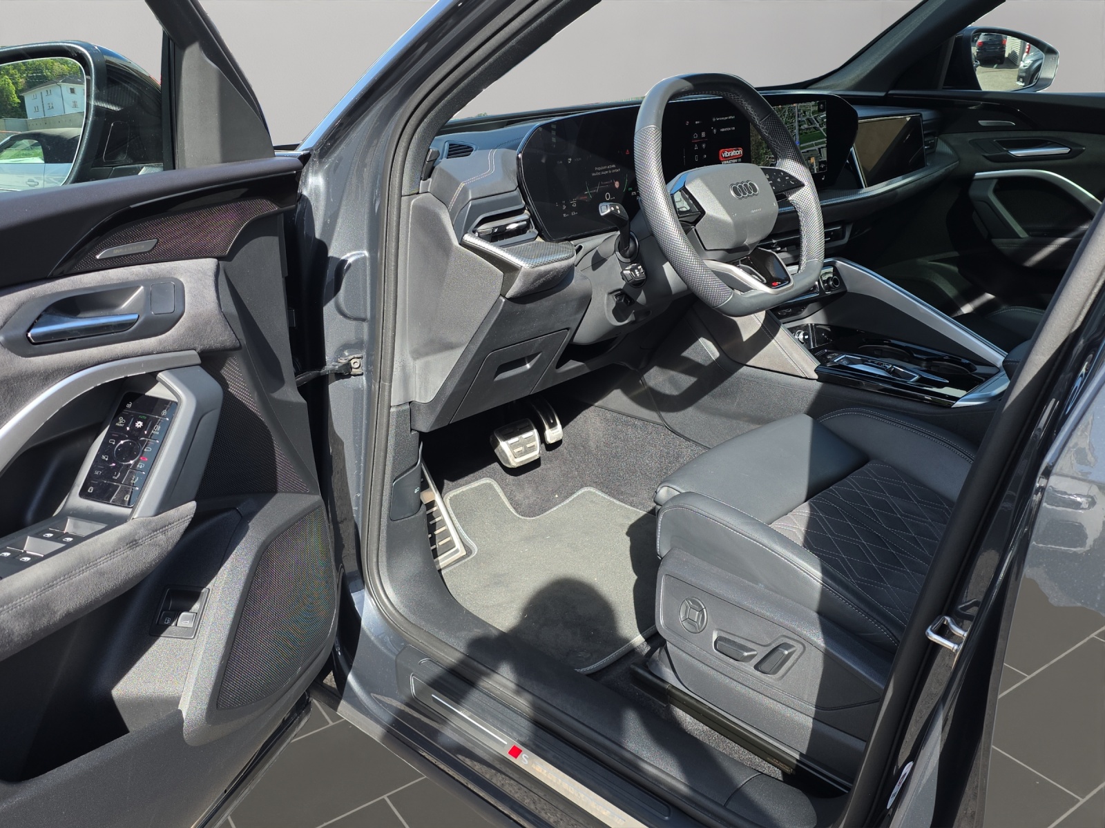 AUDI Q5 e-hybrid quattro 270 kW S-tronic-image-6