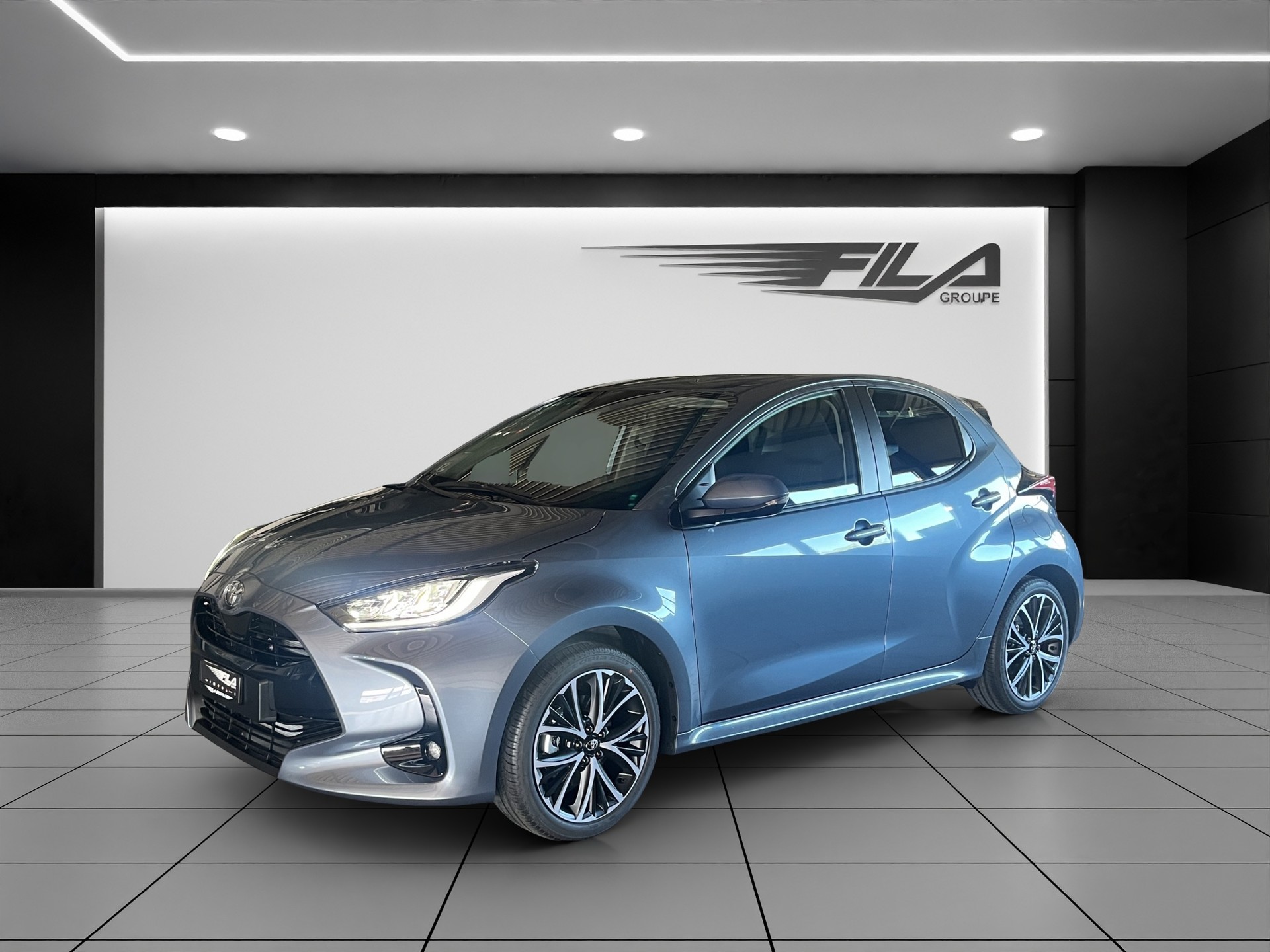 TOYOTA YARIS 1.5 VVT-i HSD Trend-showroom-element-1