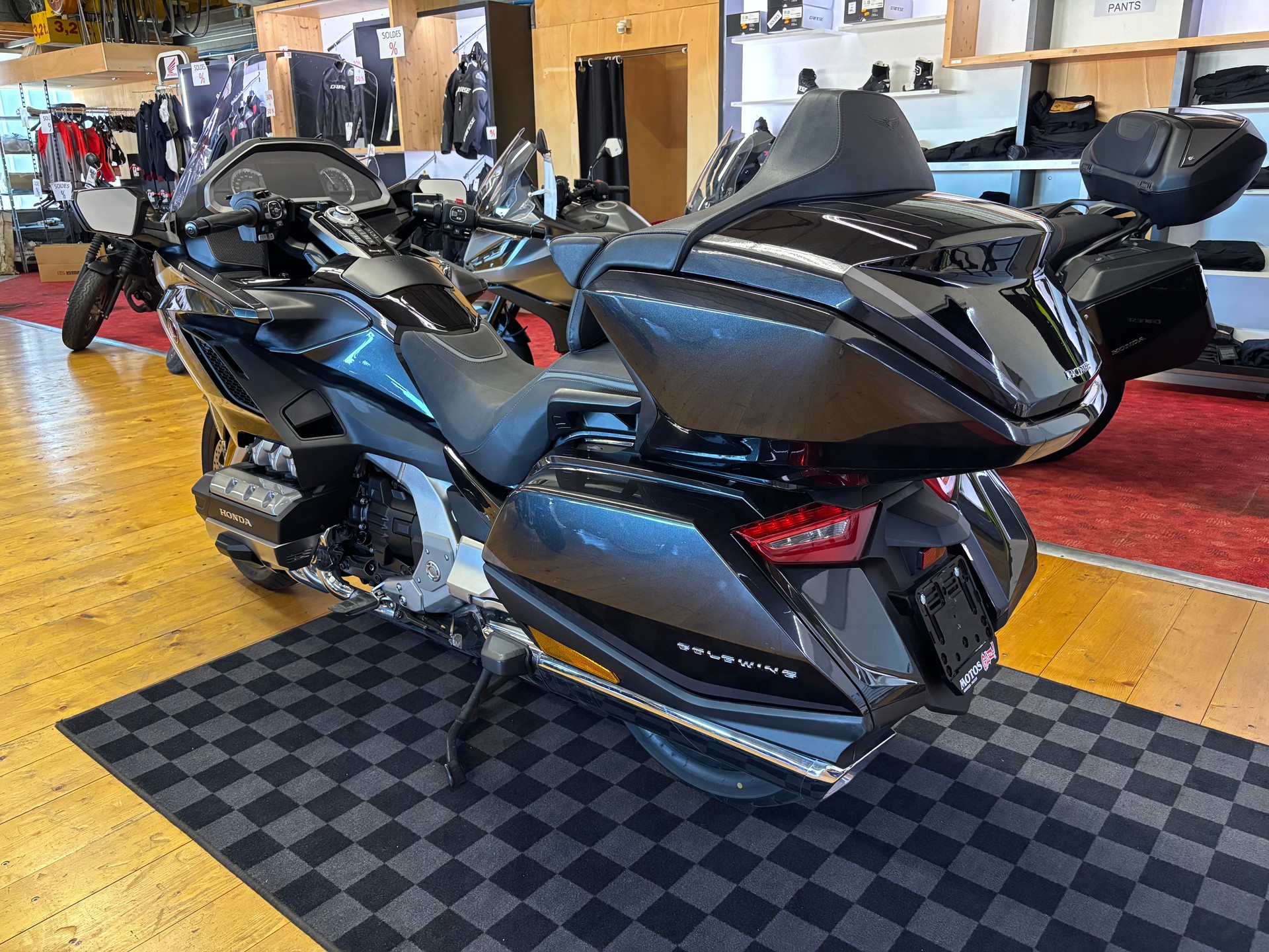 HONDA GL 1800 DA DCT Goldwing-image-5