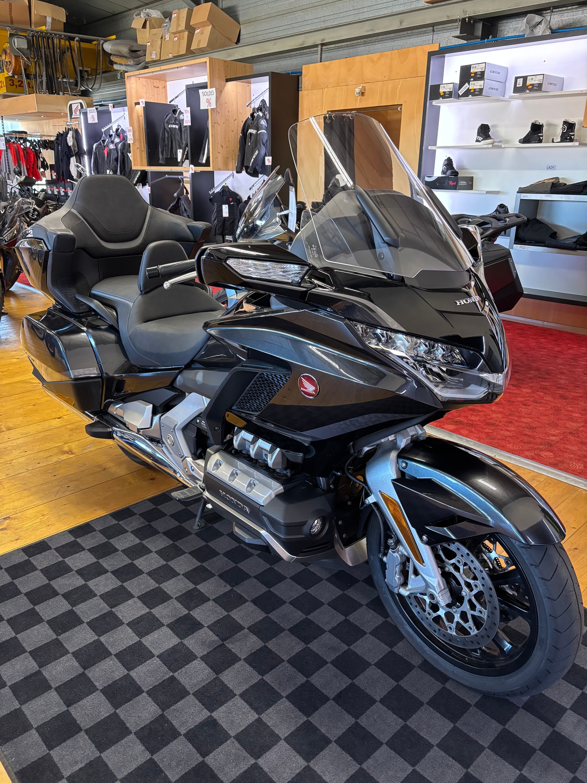 HONDA GL 1800 DA DCT Goldwing-image-2