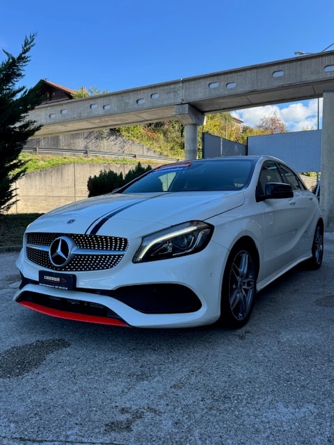 MERCEDES-BENZ A 180 AMG Line 7G-DCT-showroom-element-1