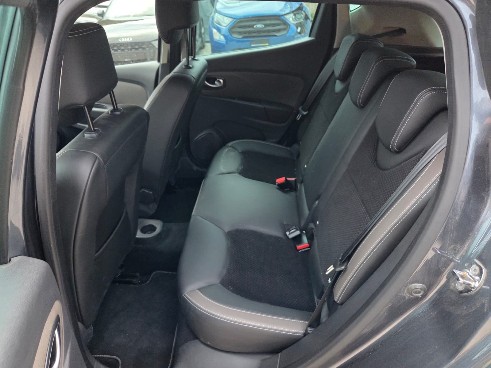 RENAULT Clio 1.2 16V T Swiss Edition EDC-image-12
