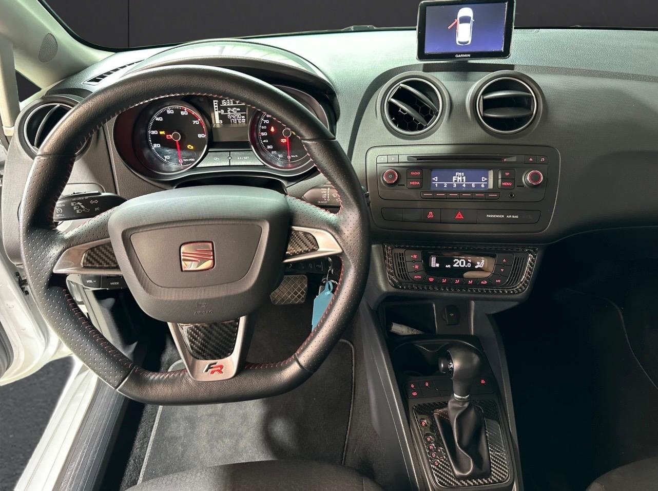 SEAT Ibiza SC 1.2 TSI FR DSG Automatikgetriebe-image-8