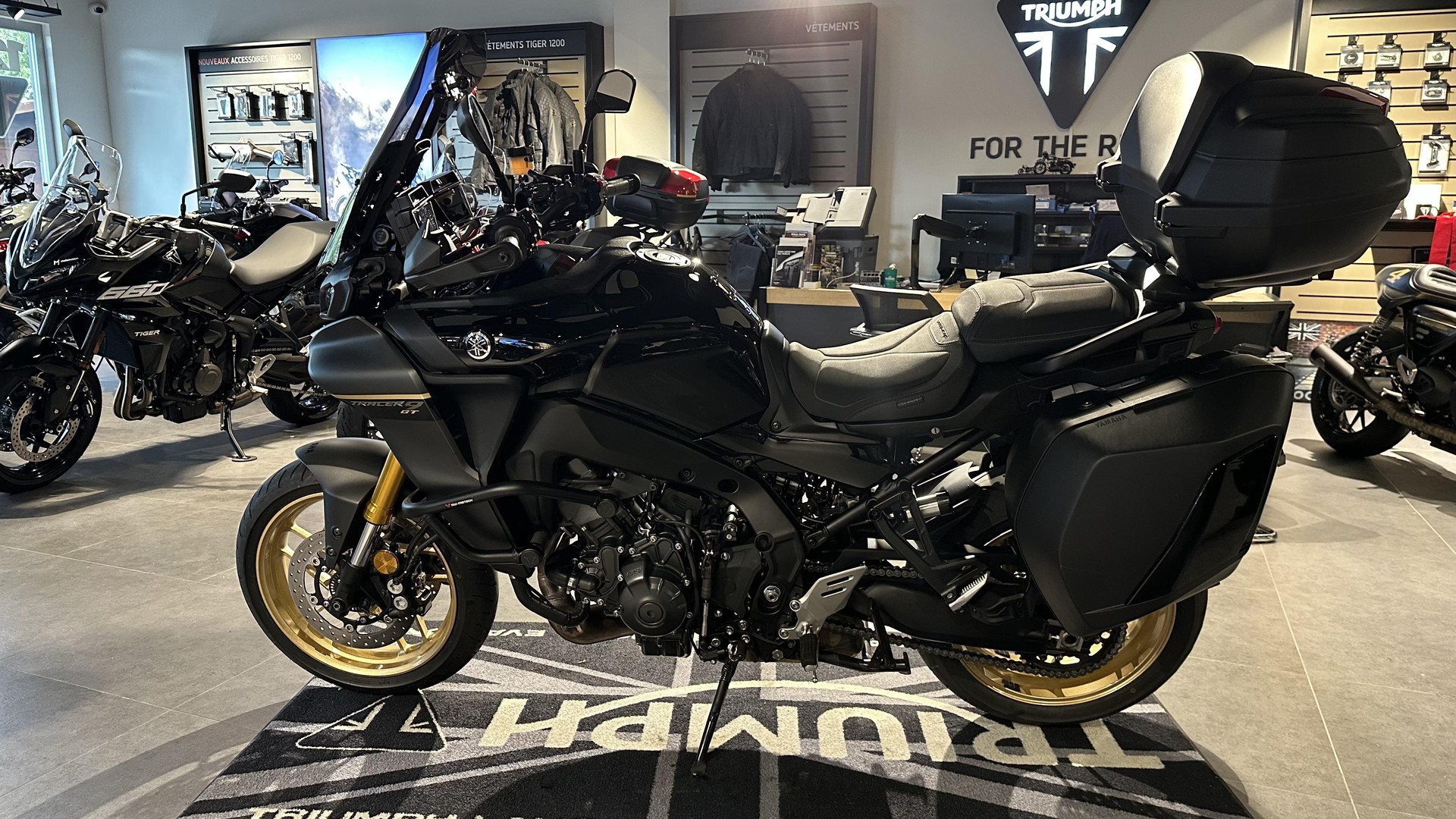 YAMAHA Tracer 9 GT+-image-1