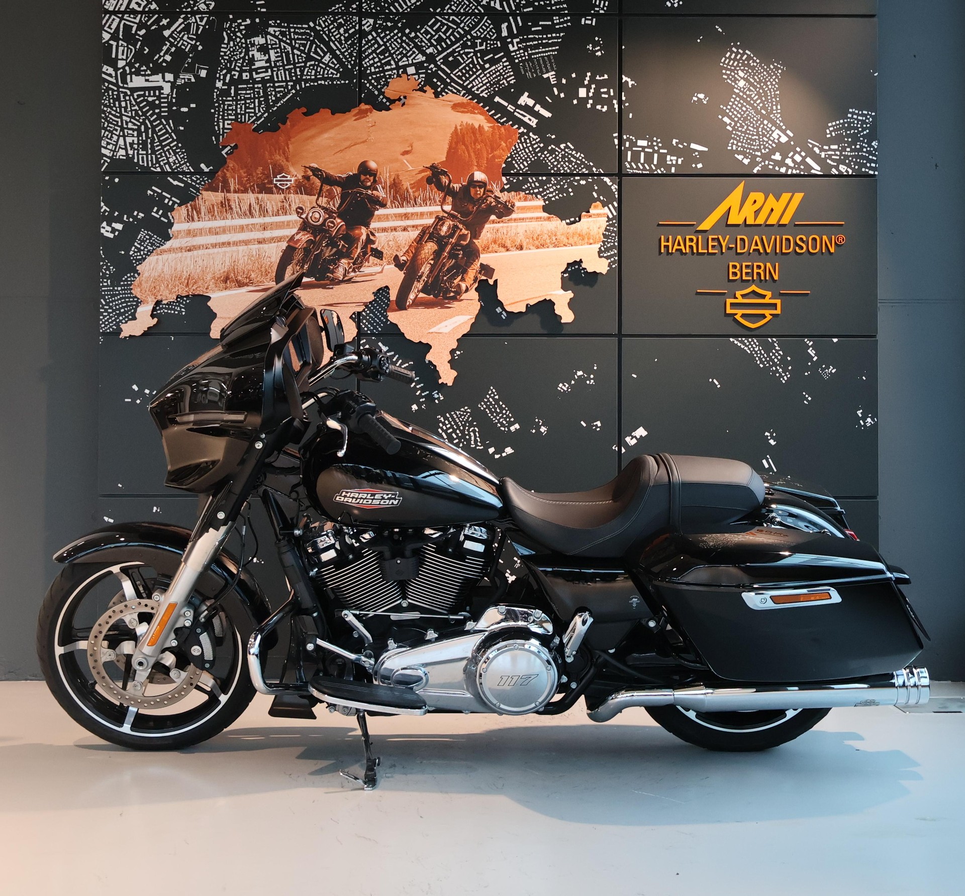 HARLEY-DAVIDSON FLHX Street Glide 117-image-1