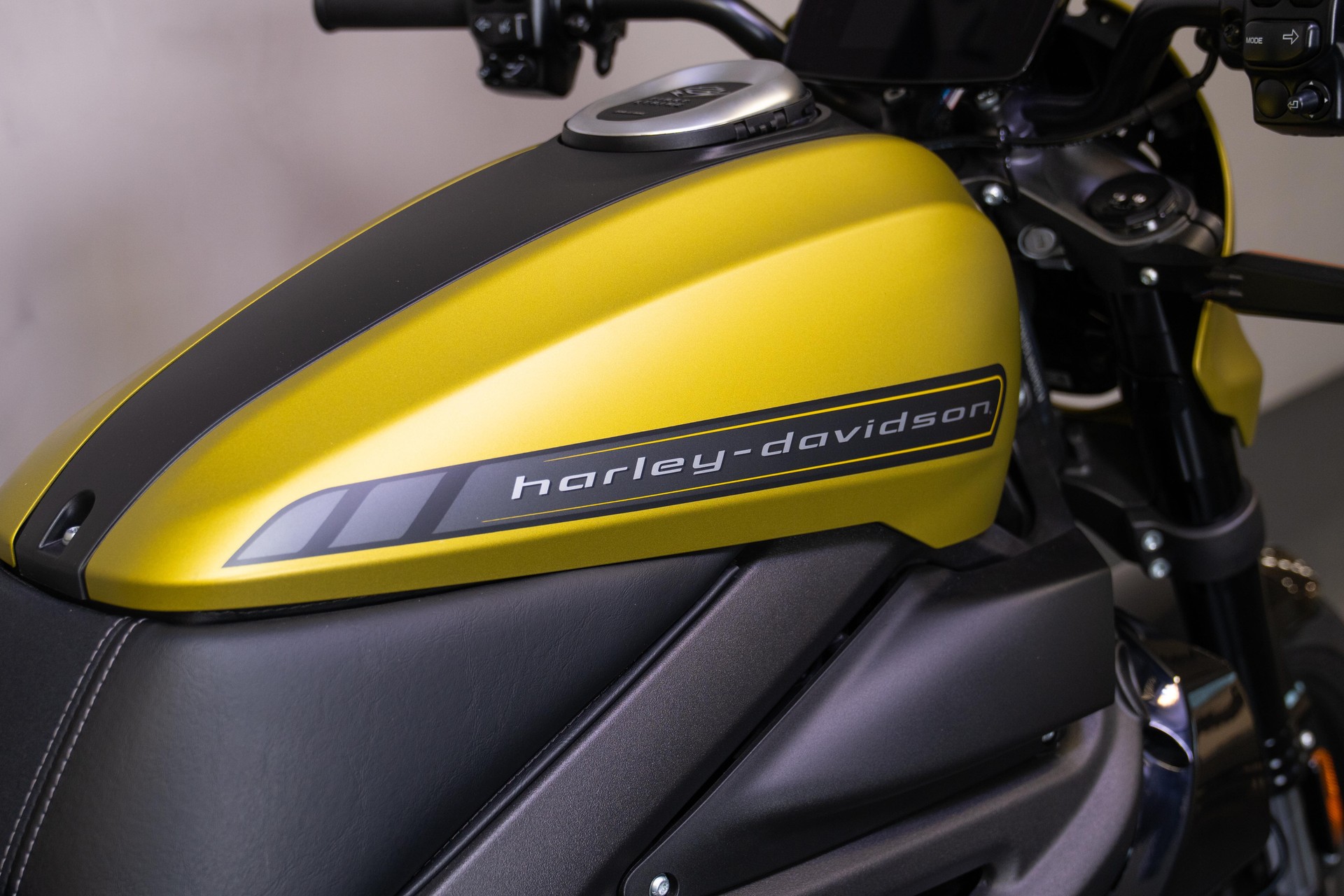 HARLEY-DAVIDSON Live Wire-image-6