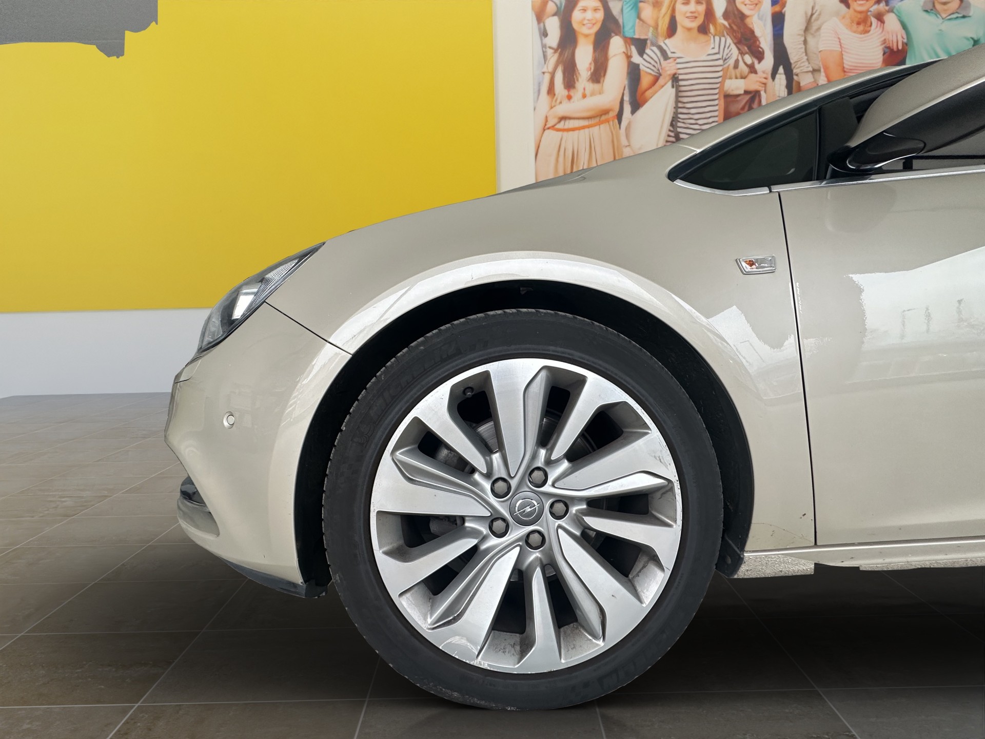 OPEL Cascada 1.4i 16V Turbo Cosmo-image-19