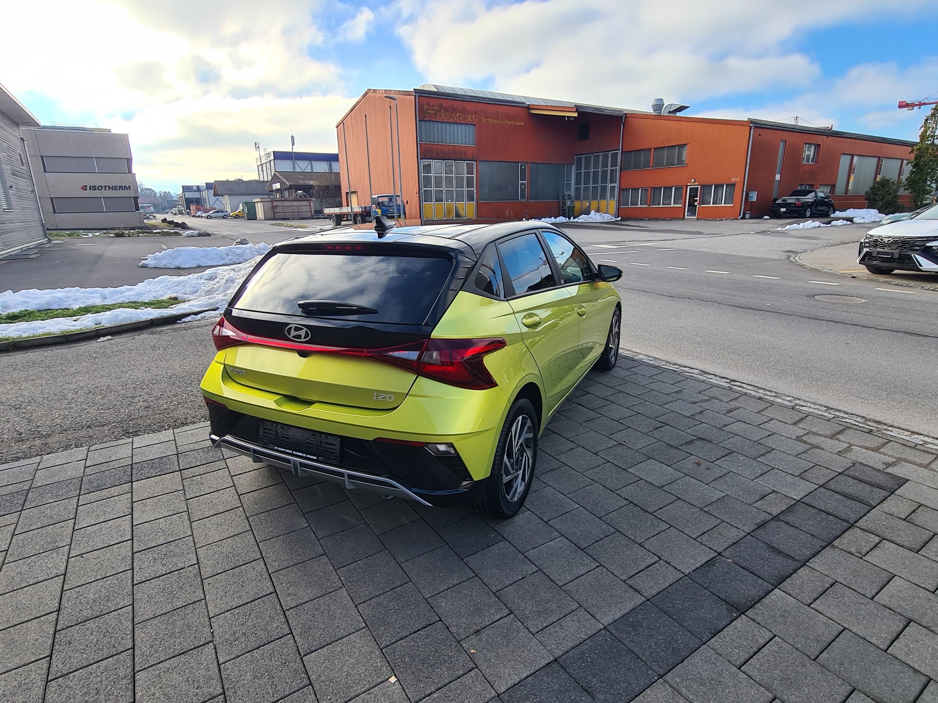 HYUNDAI i20 1.0 T-GDi Amplia Safe Tec Pack DCT-image-4
