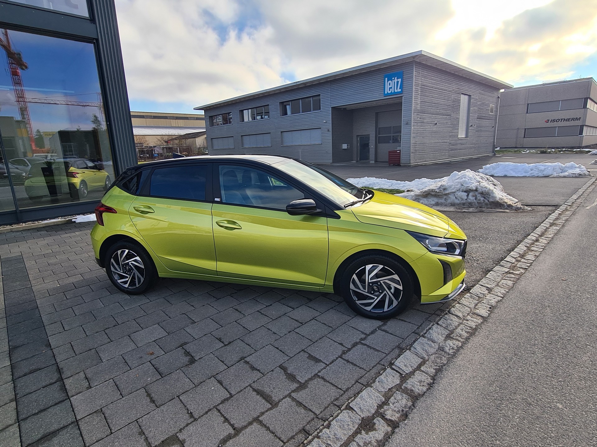 HYUNDAI i20 1.0 T-GDi Amplia Safe Tec Pack DCT-showroom-element-2