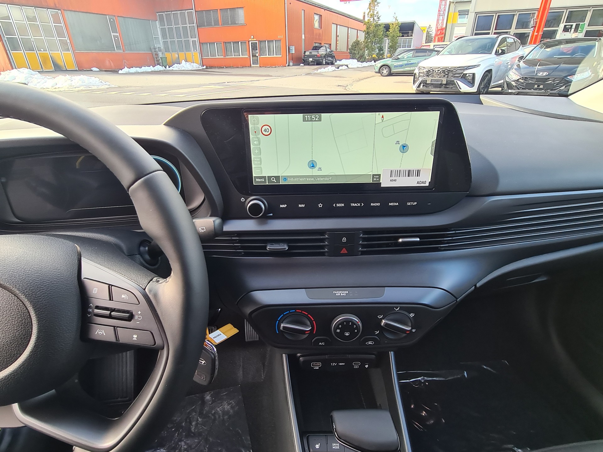 HYUNDAI i20 1.0 T-GDi Amplia Safe Tec Pack DCT-image-13