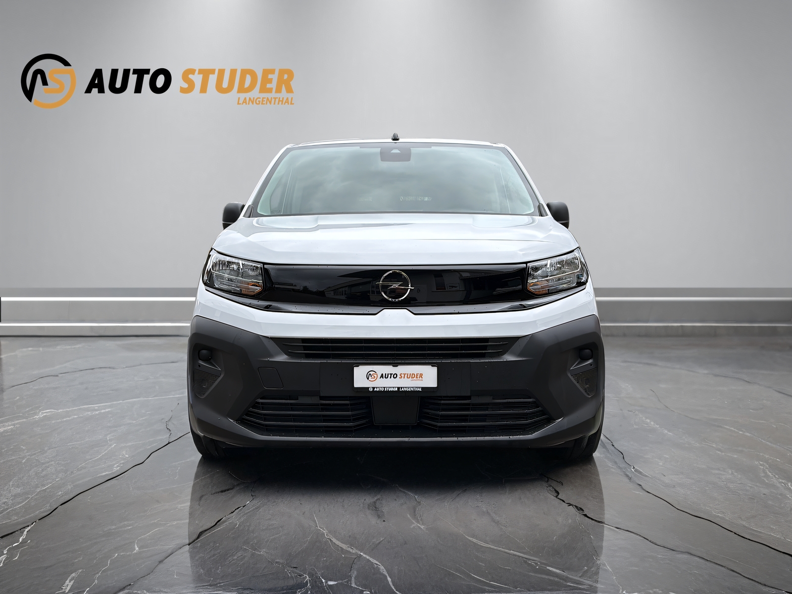 OPEL Combo-e Cargo 2.4 t XL Electric-showroom-element-1