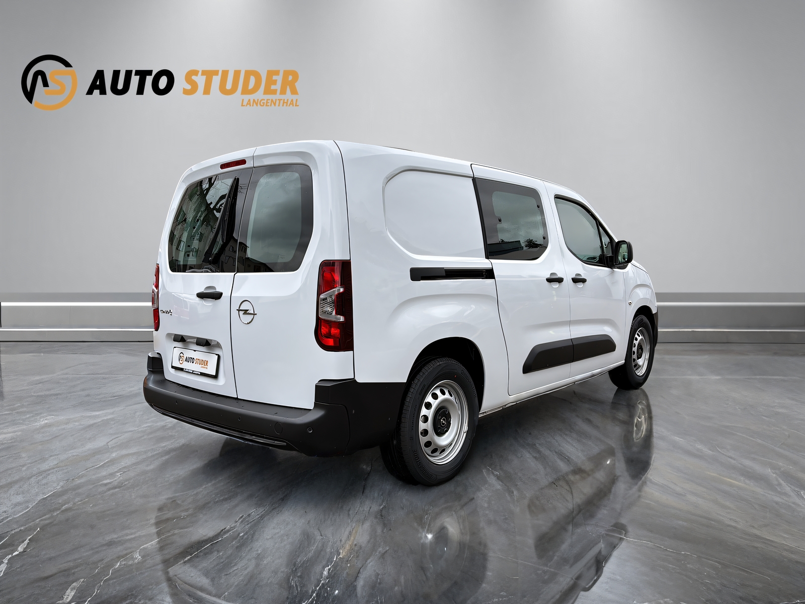 OPEL Combo-e Cargo 2.4 t XL Electric-image-5