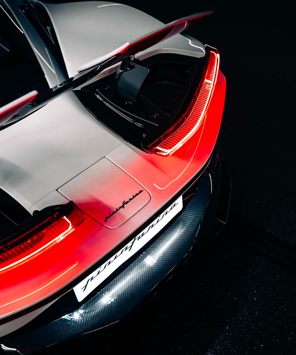 PININFARINA Battista Modulo-image-10