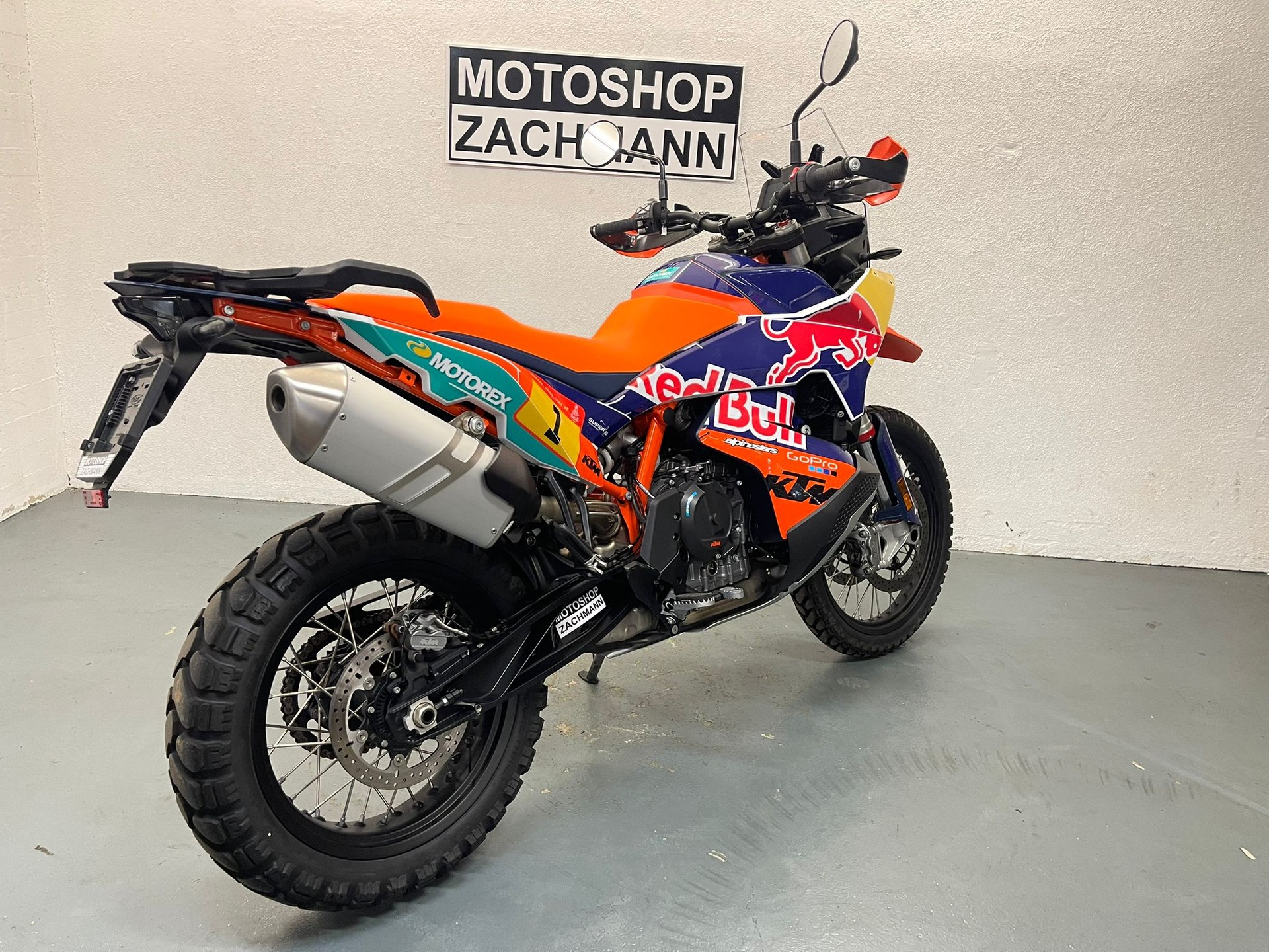 KTM 890 Adventure R-image-5