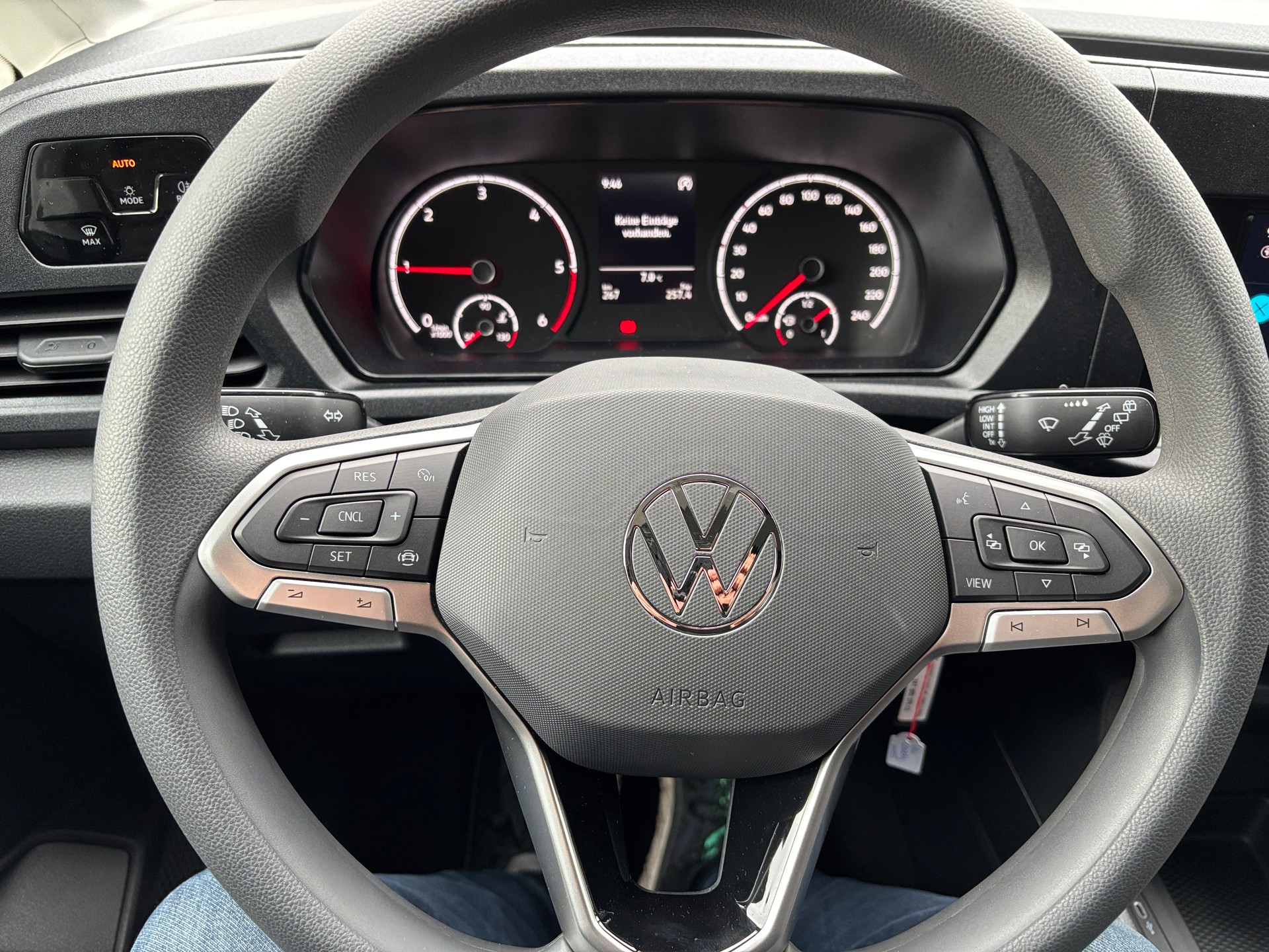 VW Caddy Maxi 2.0 TDI Cargo 4x4-image-12