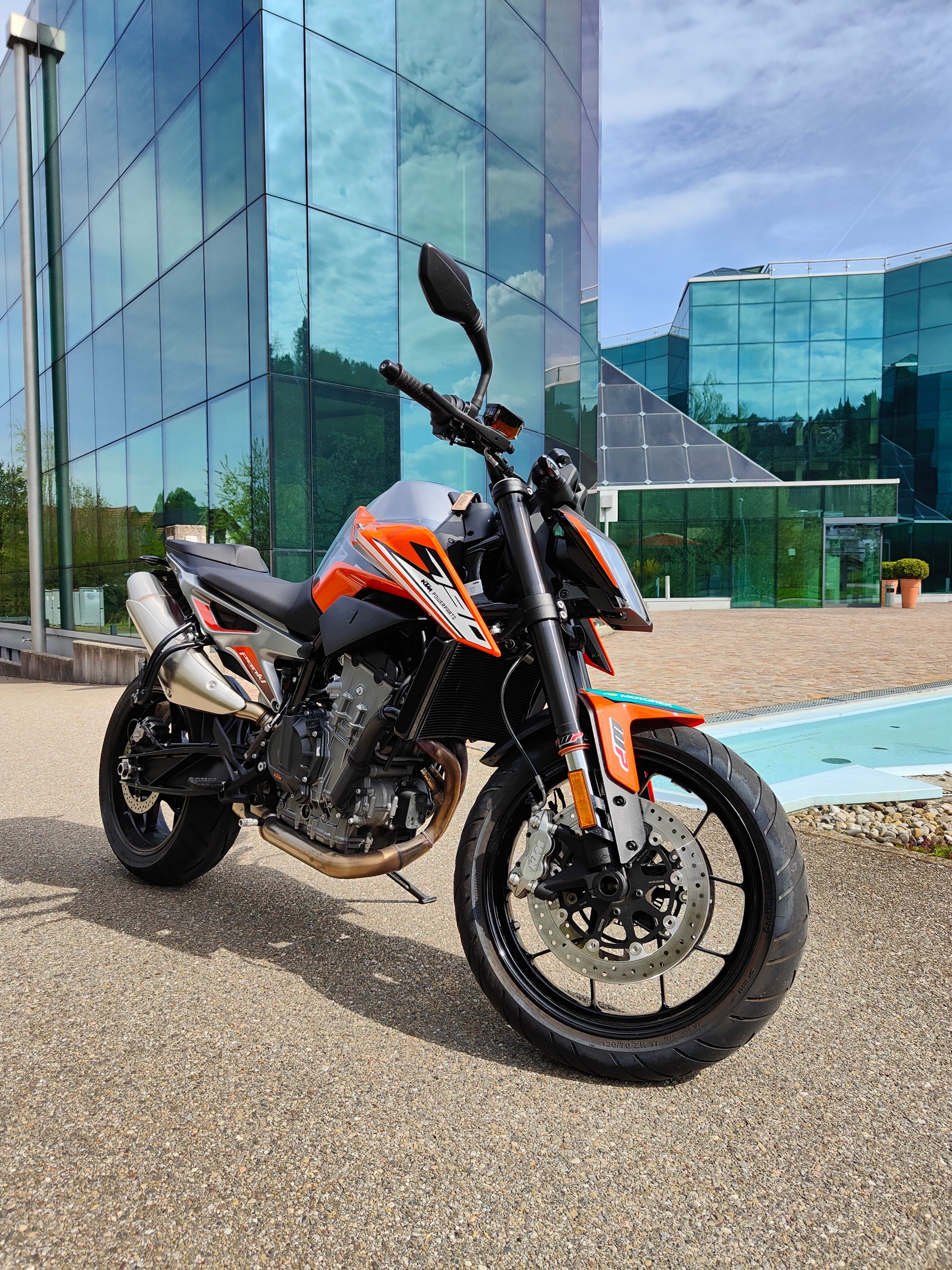 KTM 790 Duke WP Motorex Edition-image-4