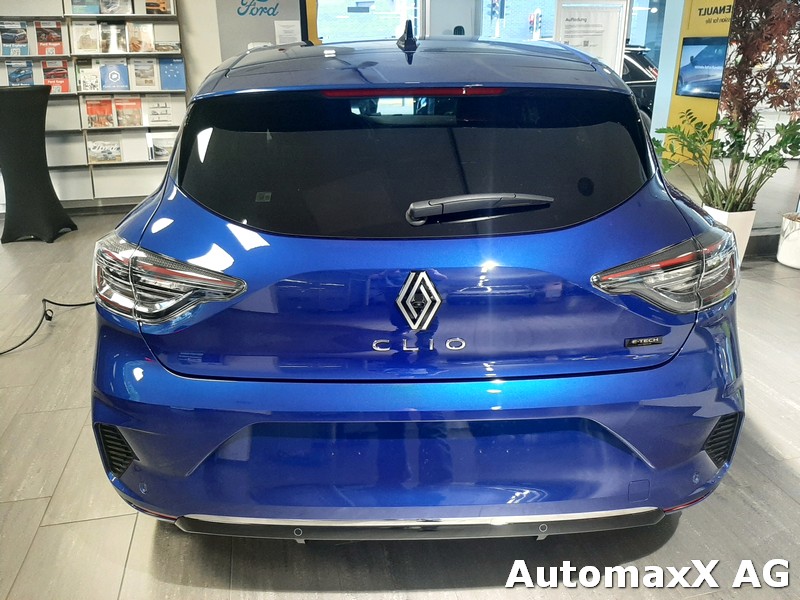 RENAULT Clio 1.6 E-Tech techno-image-4