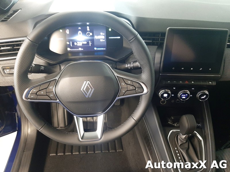 RENAULT Clio 1.6 E-Tech techno-image-9