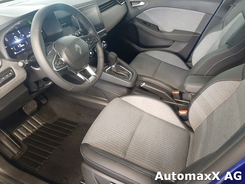 RENAULT Clio 1.6 E-Tech techno-image-10