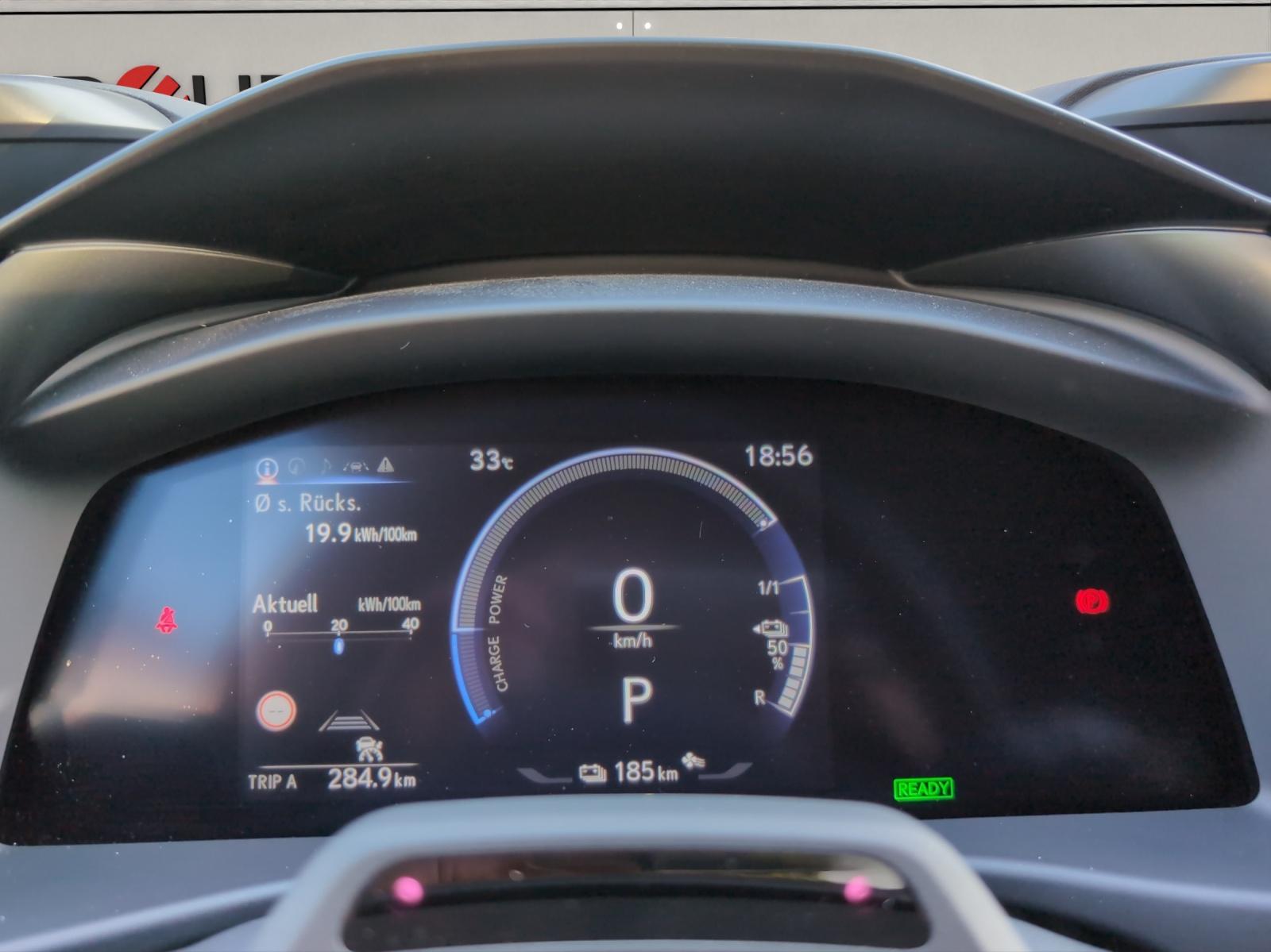 LEXUS RZ 450e Comfort-image-10