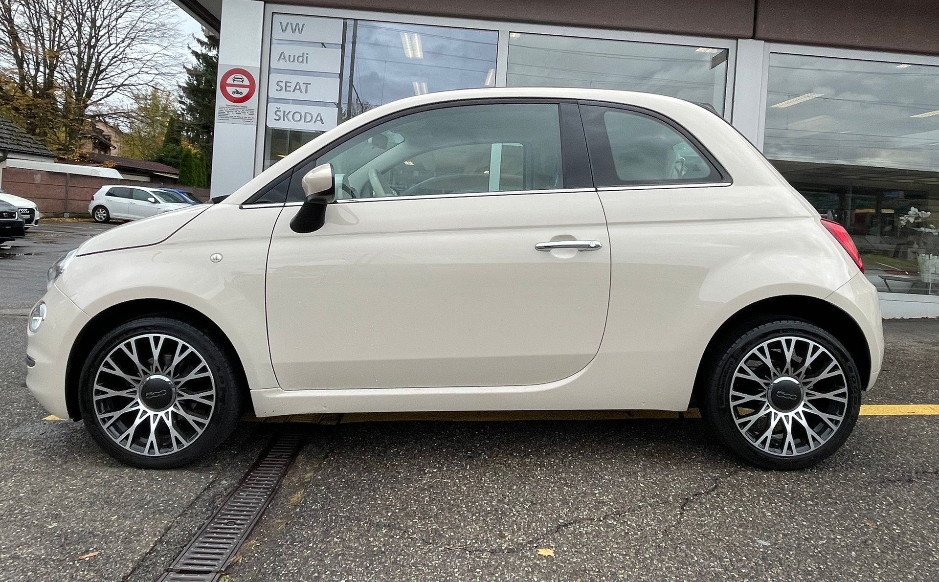 FIAT Facelift 500C 0.9 Twinair Collezione Dualogic CH-Auto