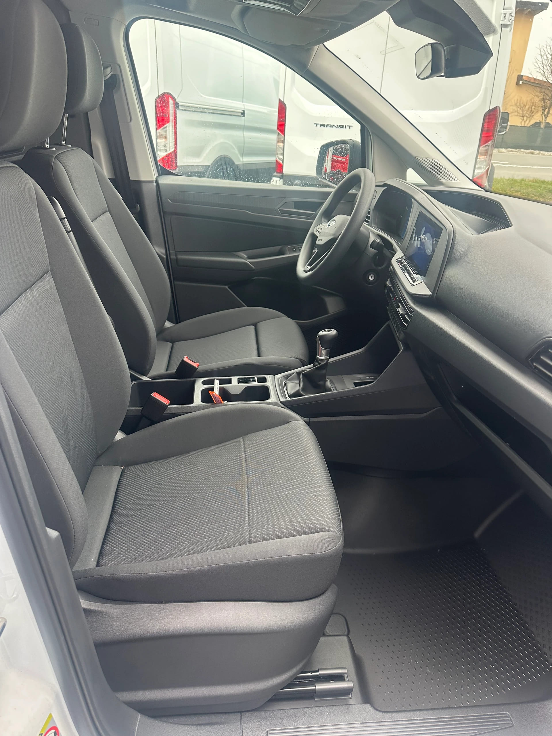 FORD Grand Transit Connect fourg. 2 Trend/102CV/Man.-image-12