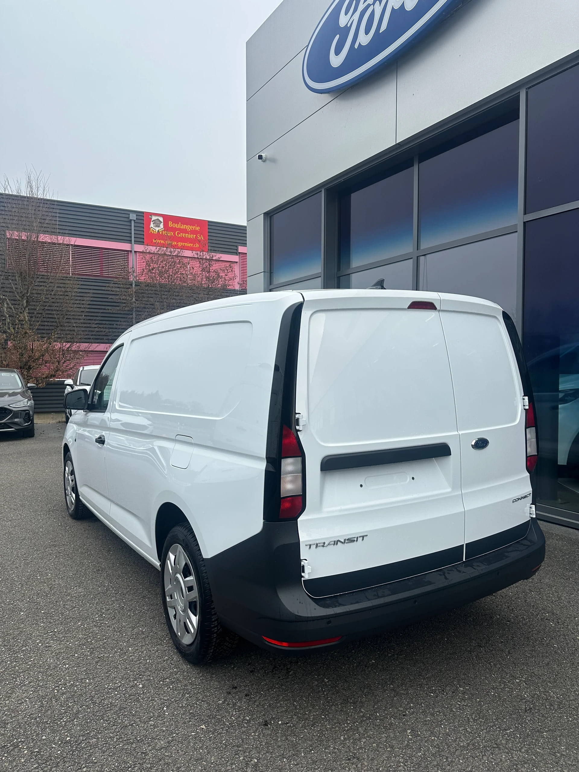 FORD Grand Transit Connect fourg. 2 Trend/102CV/Man.-image-3