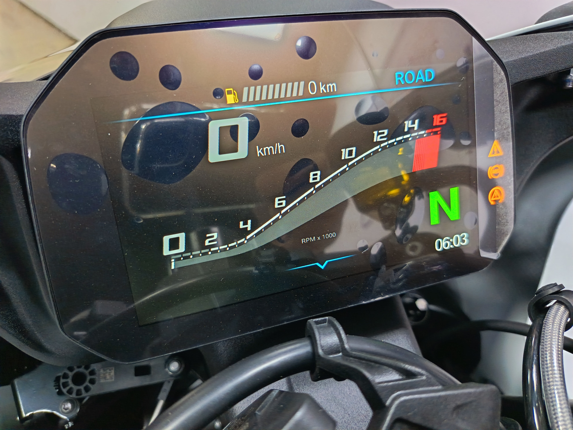 BMW M 1000 RR *** Leasing 3.9% ***-image-9
