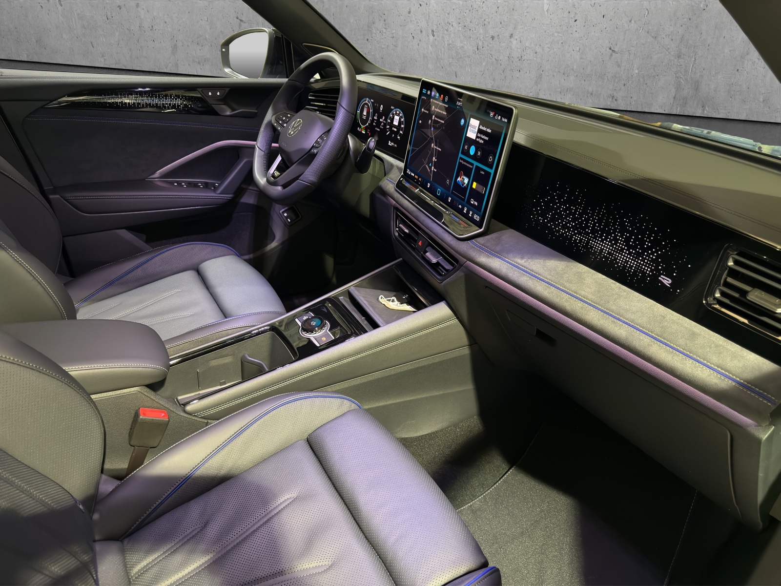 VW Tiguan 1.5 TSI evo2 eHybrid R-Line DSG-image-7