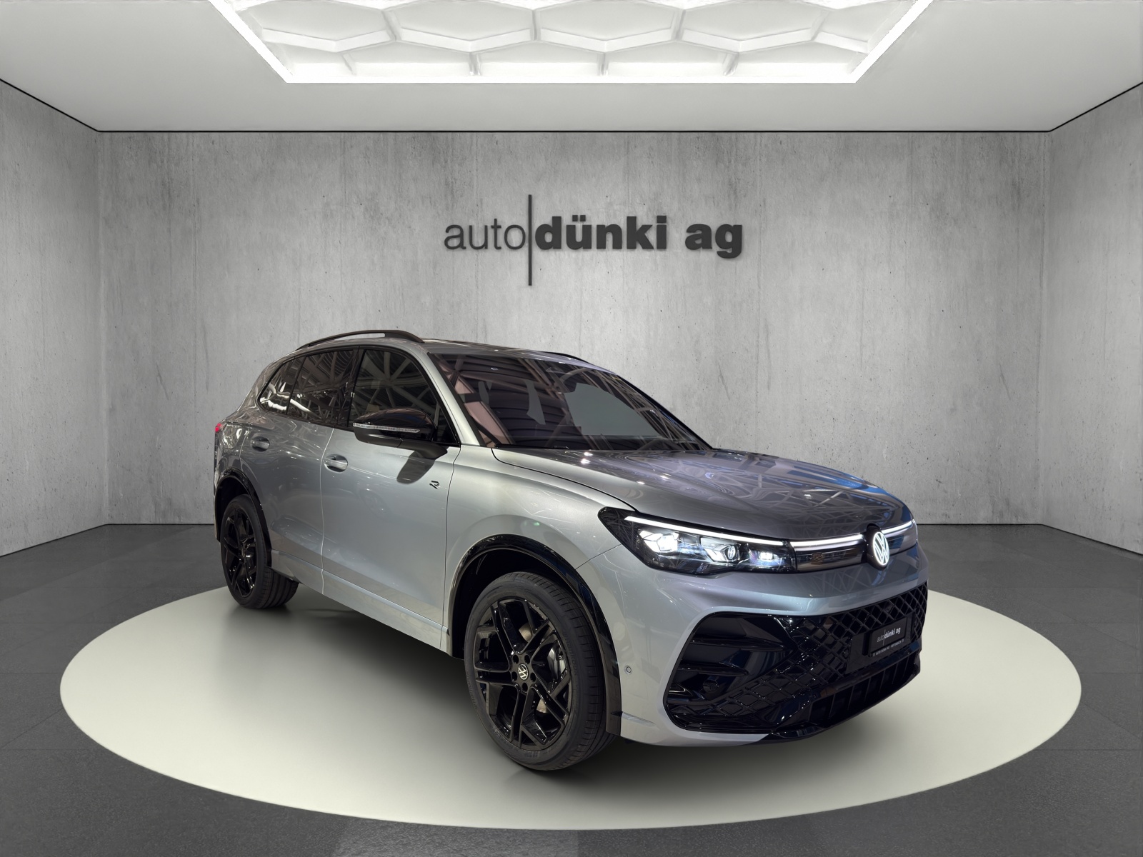 VW Tiguan 1.5 TSI evo2 eHybrid R-Line DSG-image-5