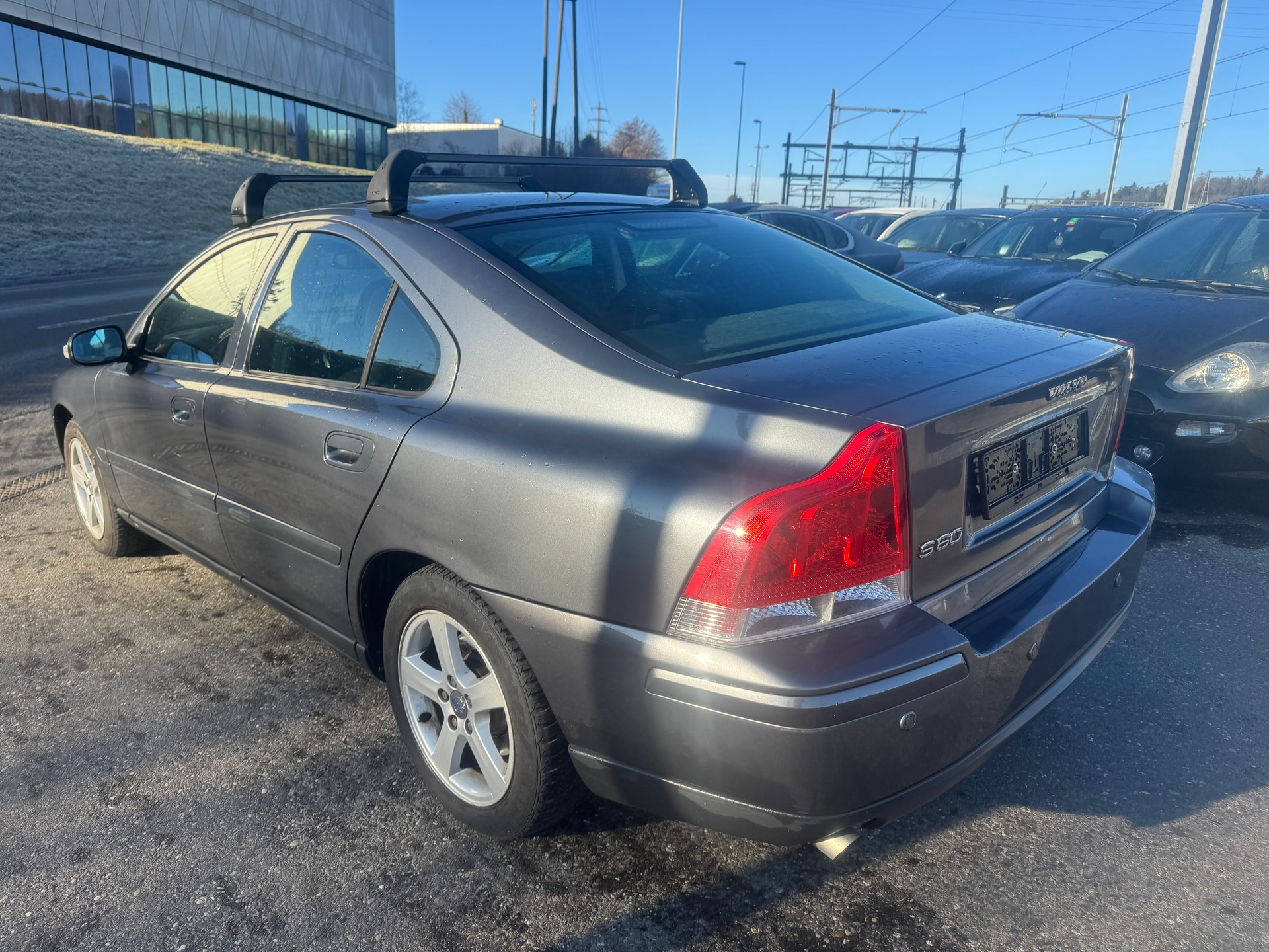 VOLVO S60 2.4 Momentum-image-5