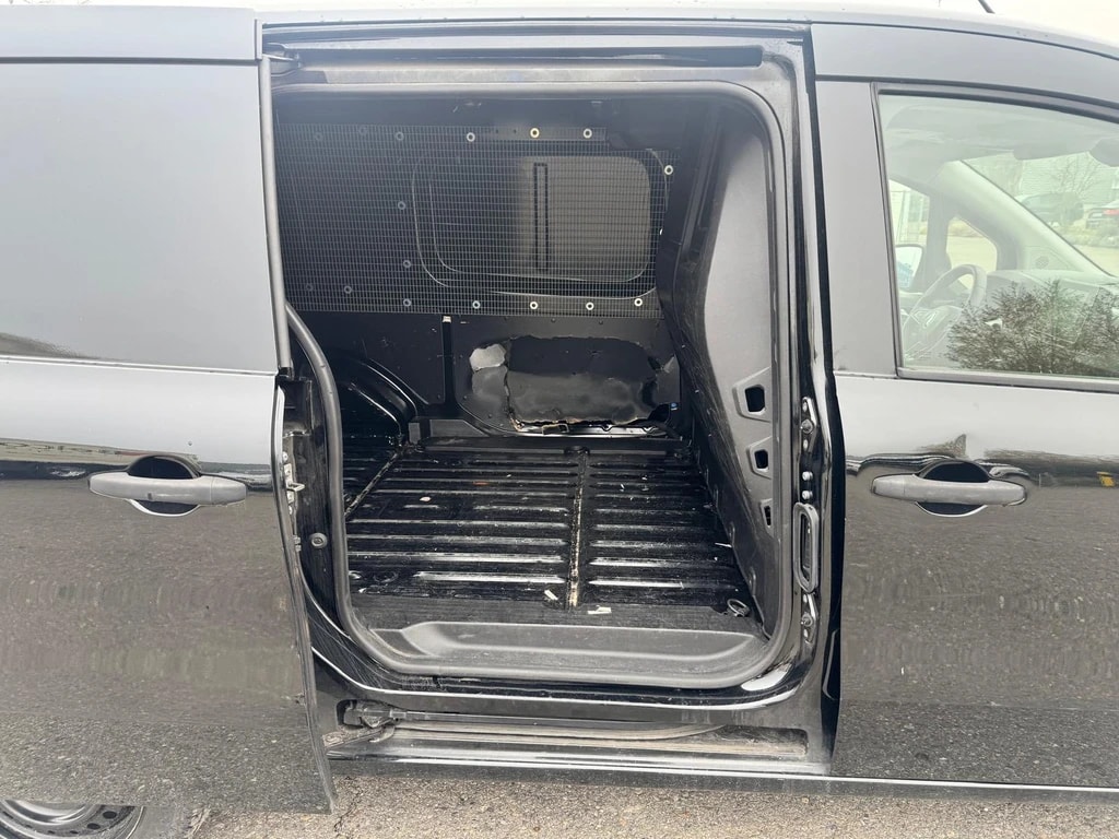 RENAULT Kangoo Van 1.3TCe L2 130 PF Extra-image-9
