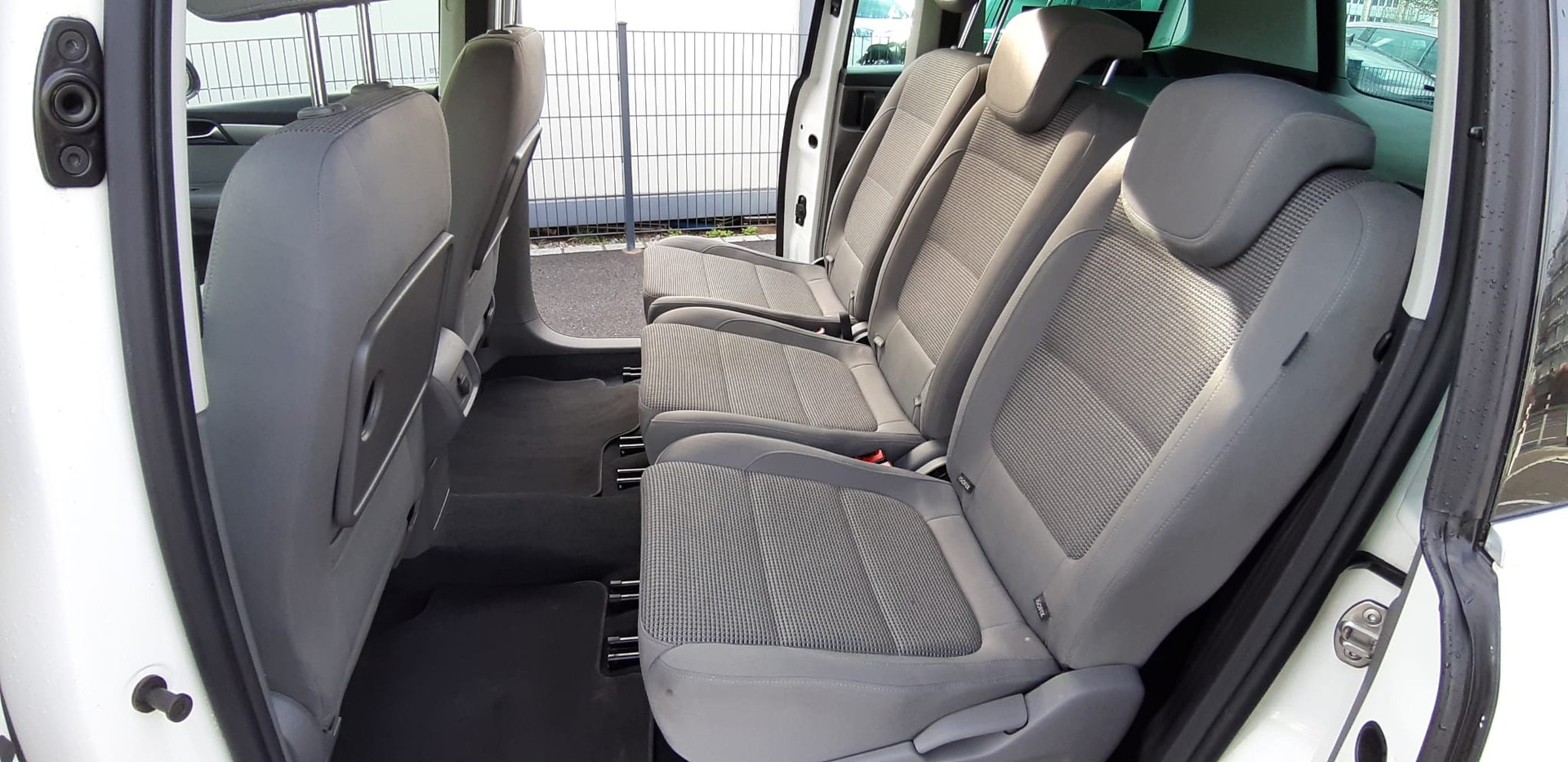VW Sharan 1.4 TSI BlueMotion Technology Highline-image-8