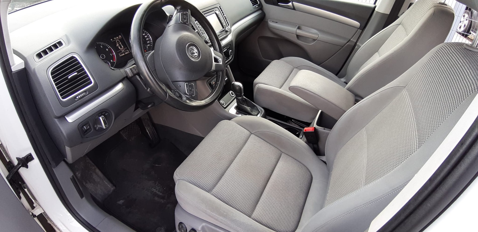 VW Sharan 1.4 TSI BlueMotion Technology Highline-image-6