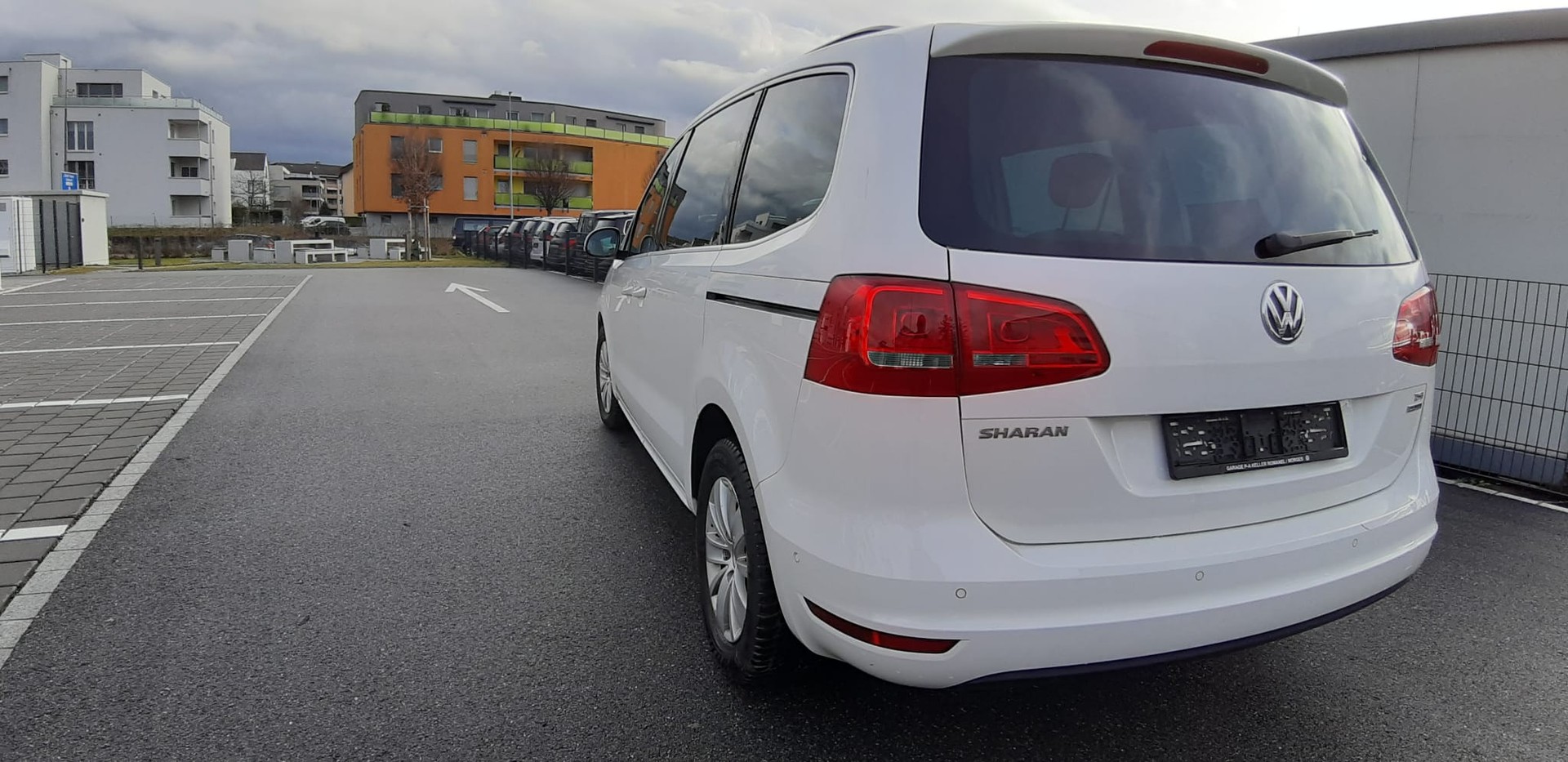 VW Sharan 1.4 TSI BlueMotion Technology Highline-image-3