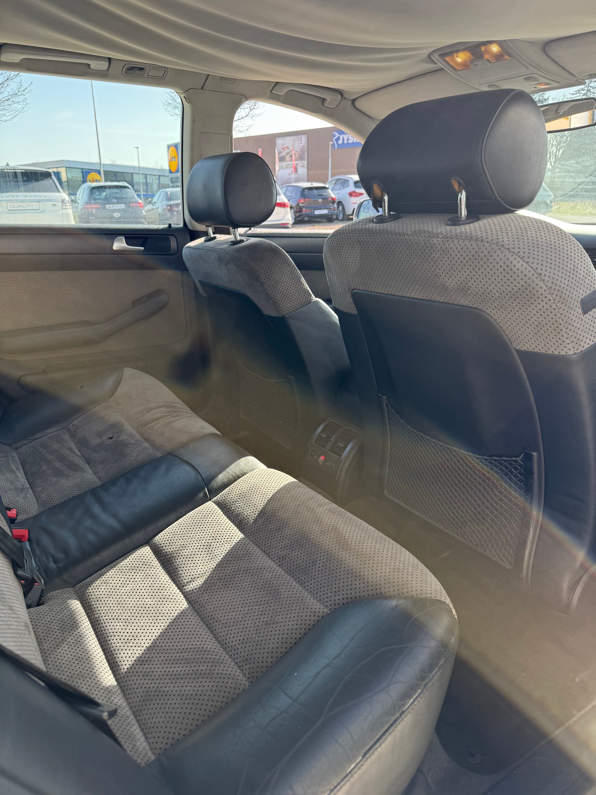 AUDI A6 allroad 2.5TDI quattro Handschalter!-image-6