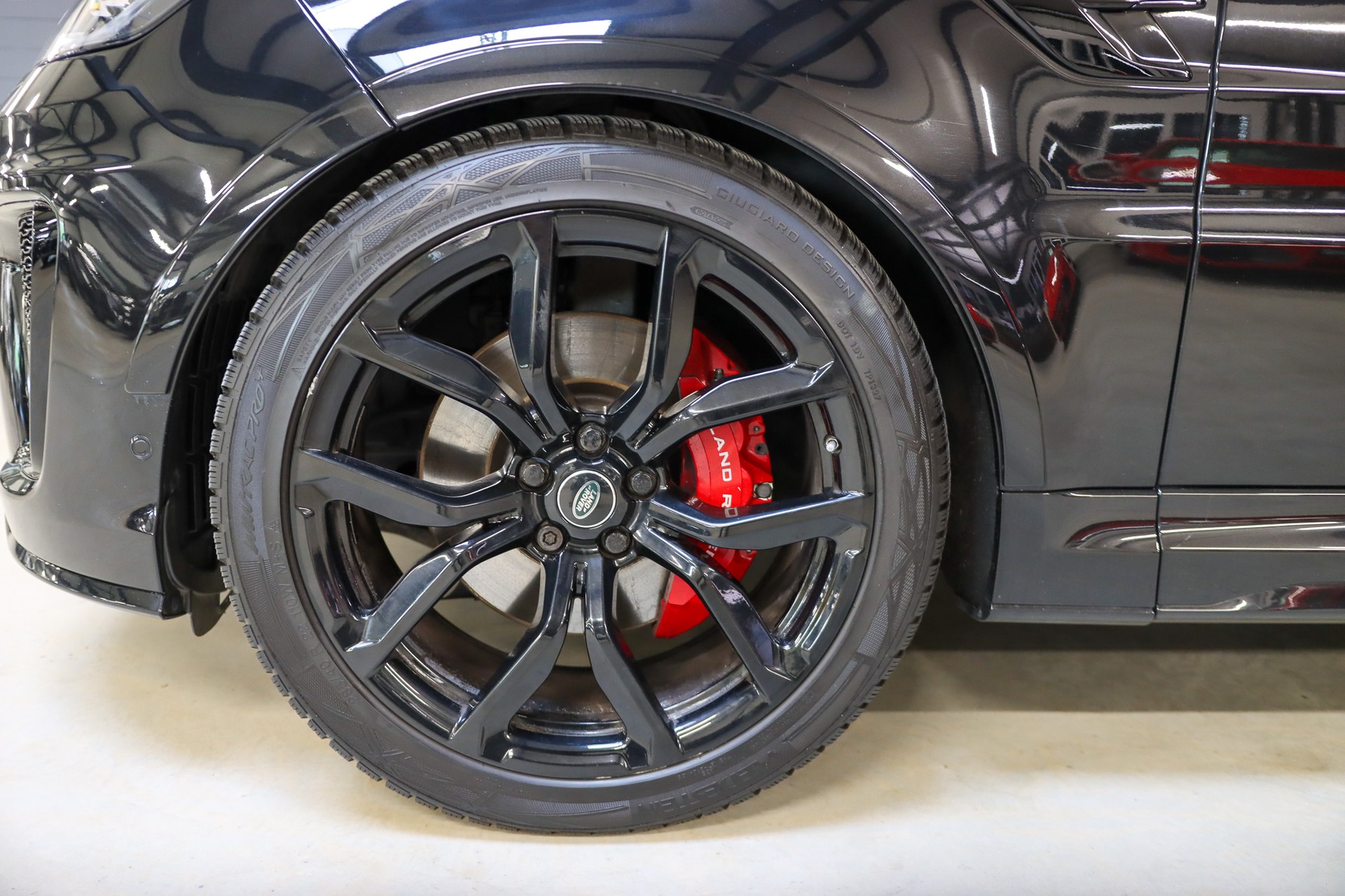 LAND ROVER Range Rover Sport 5.0 V8 S/C SVR Automatic-image-9