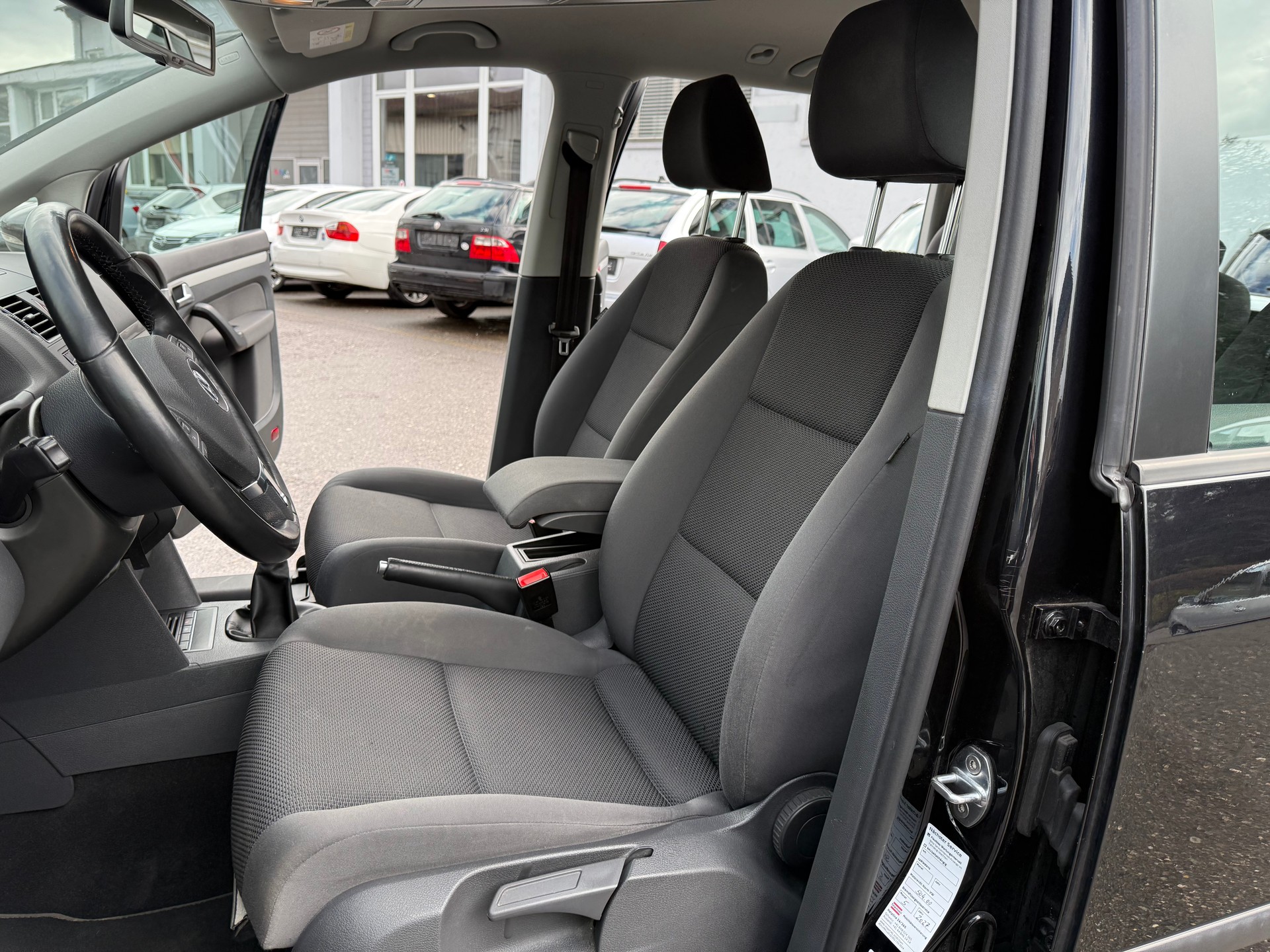 VW Touran 1.4 TSI Comfortline-image-8